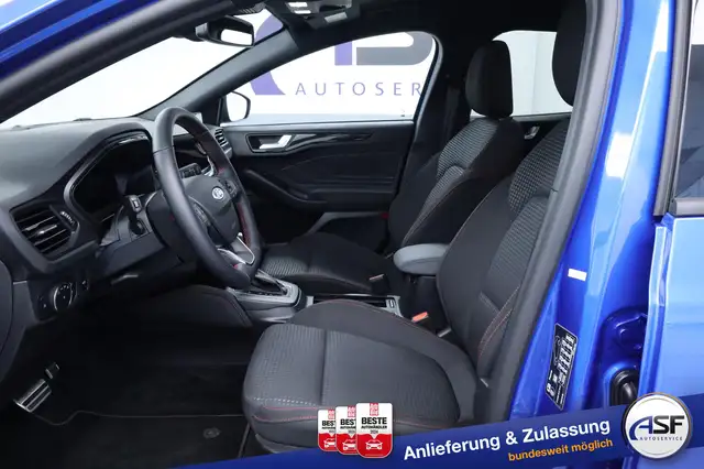 Ford Focus view 16