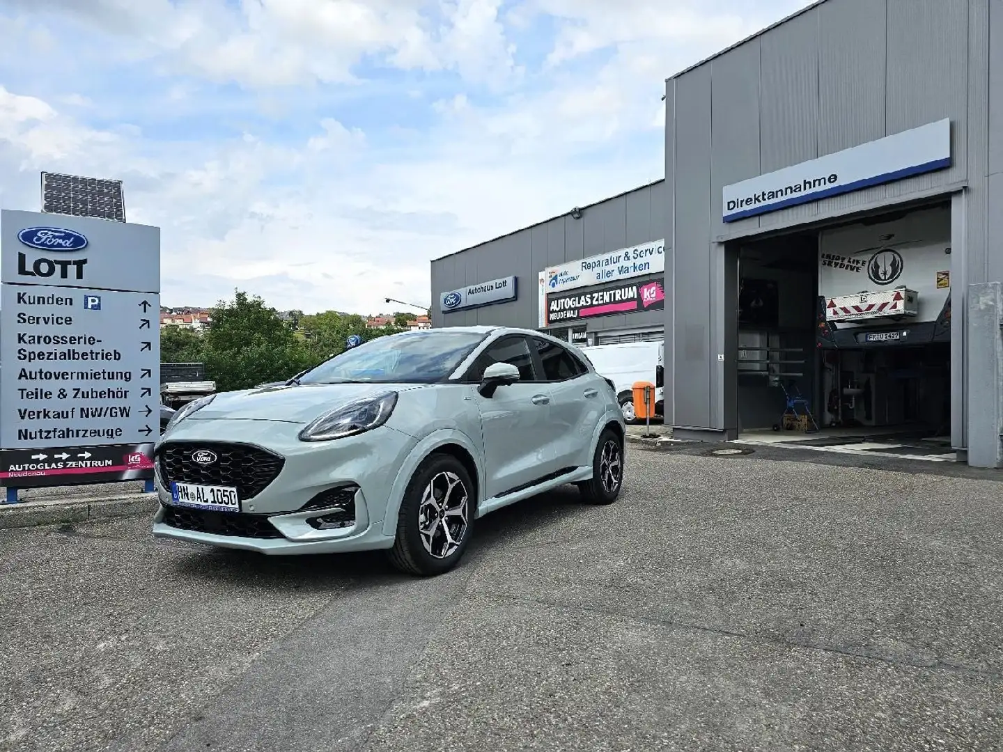 Ford Puma 2024 ST-Line *ACC*LED*NAVI*KAM*WINPAK*TEMP* Grau - 2