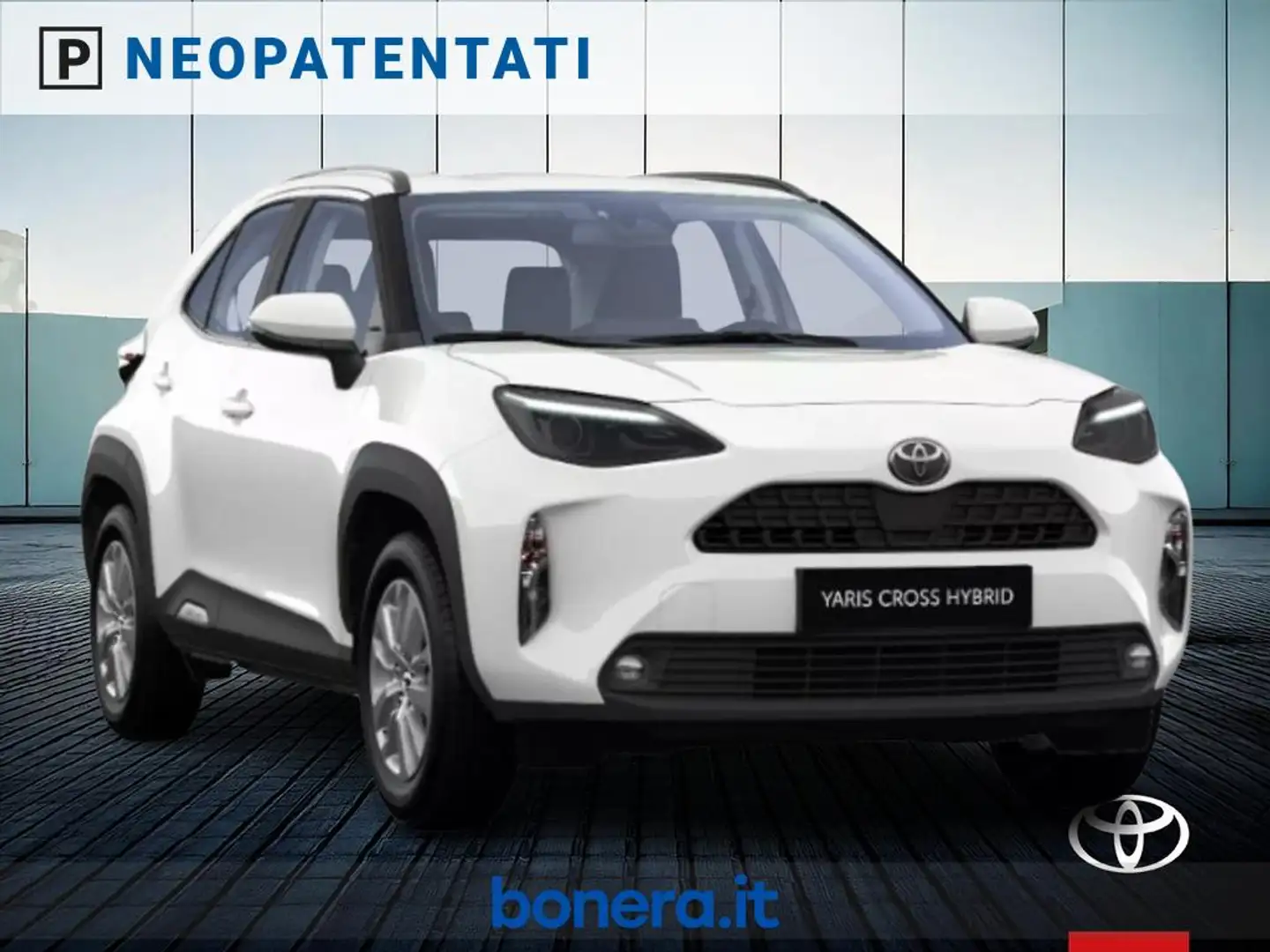 Toyota Yaris Cross 1.5h Active fwd 115cv e-cvt Bianco - 2