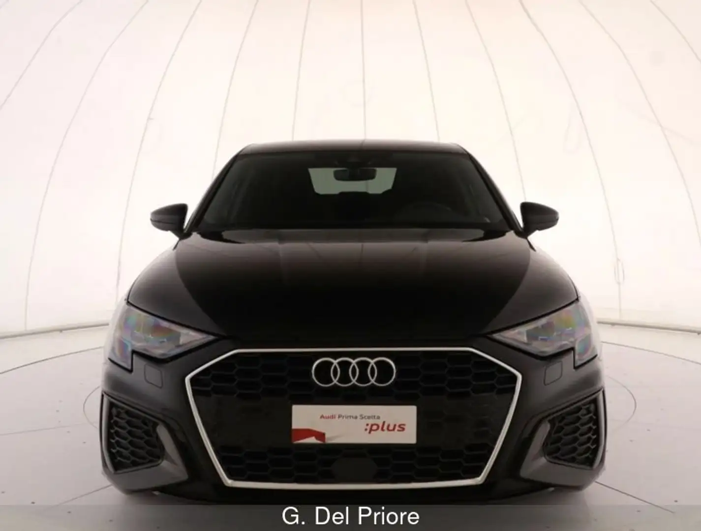 Audi A3 Sedan 30 TFSI S line edition Noir - 2