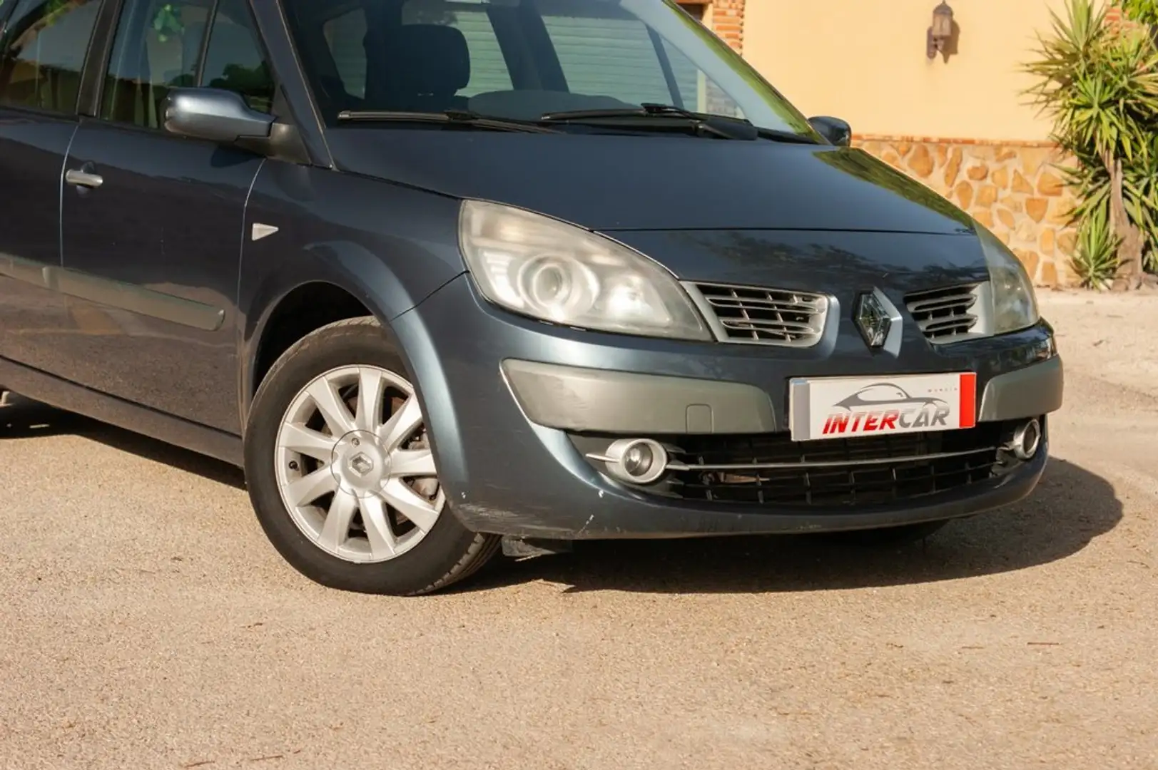 Renault Scenic 1.5DCI Dynamique 105 eco2 Gris - 2