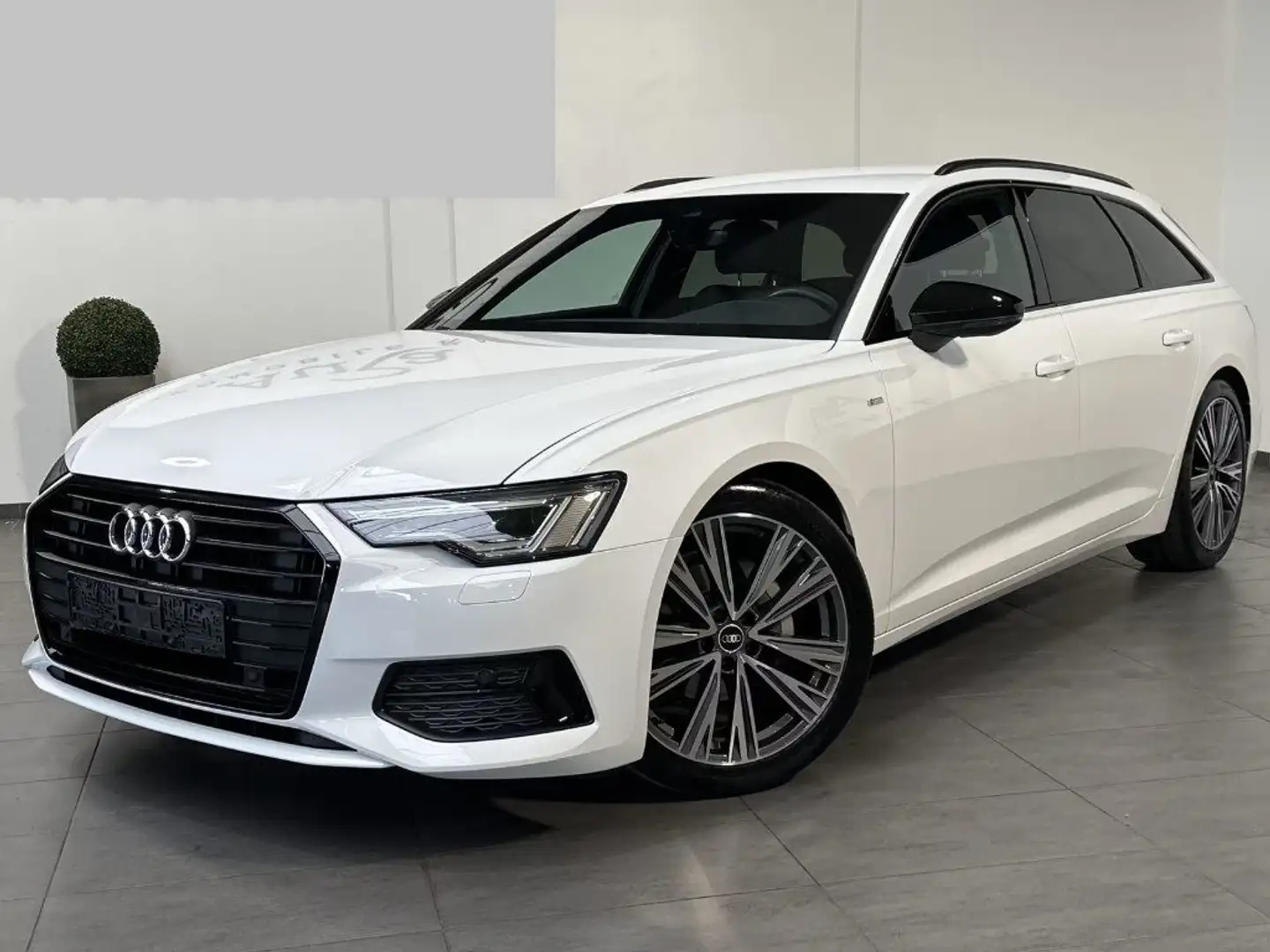 Audi A6 Avant 40 2.0 TDI S line S tronic Bianco - 2