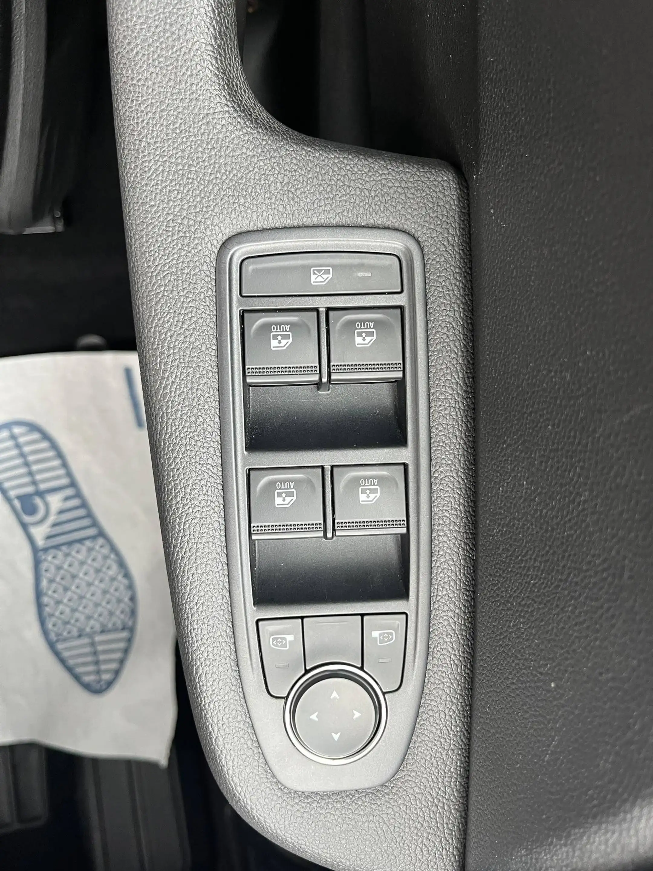 Renault Clio Clio V 1.0 TCe Evolution — photo 7