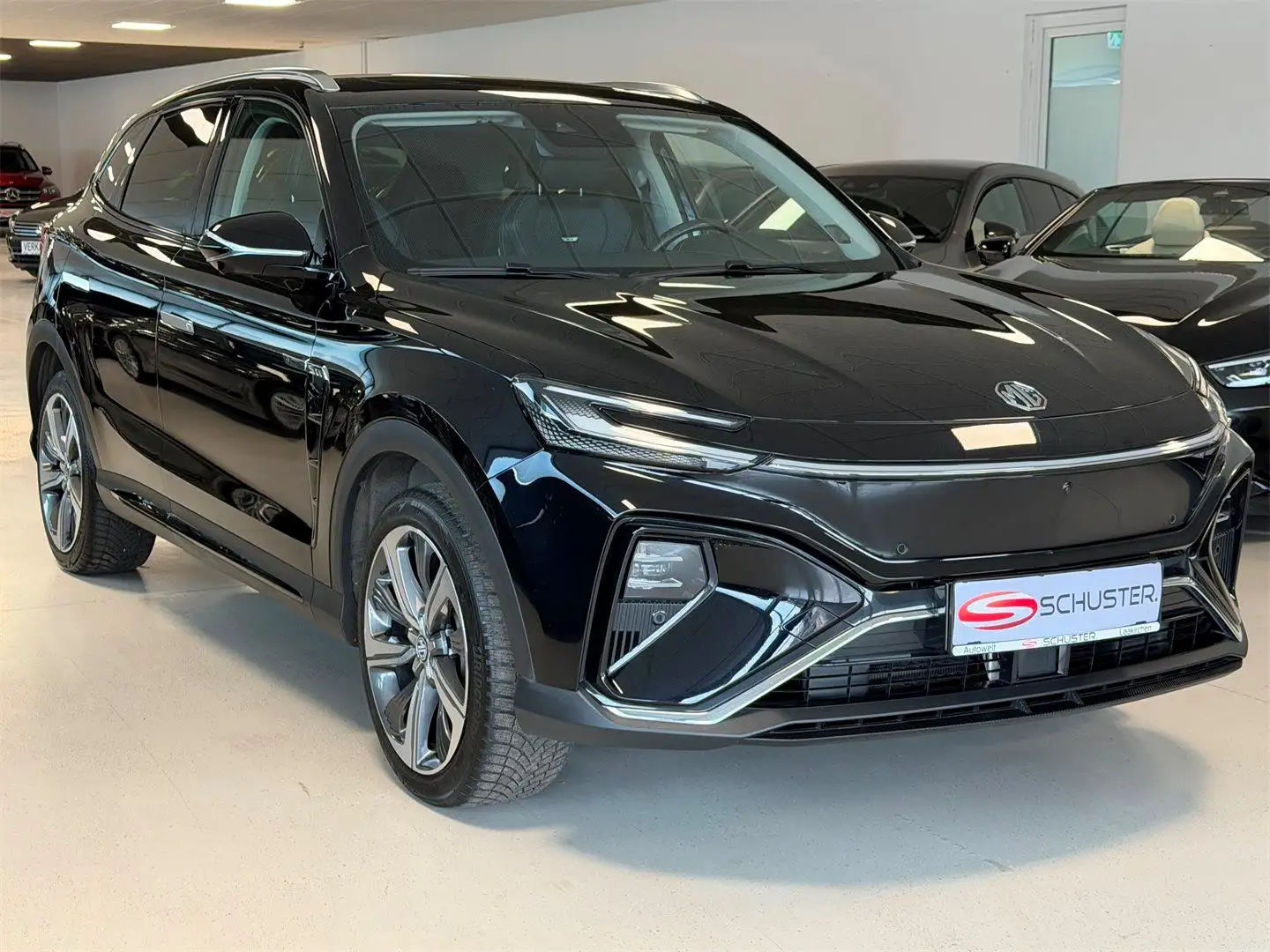 MG Marvel R Electric 70kWh Performance Schwarz - 1