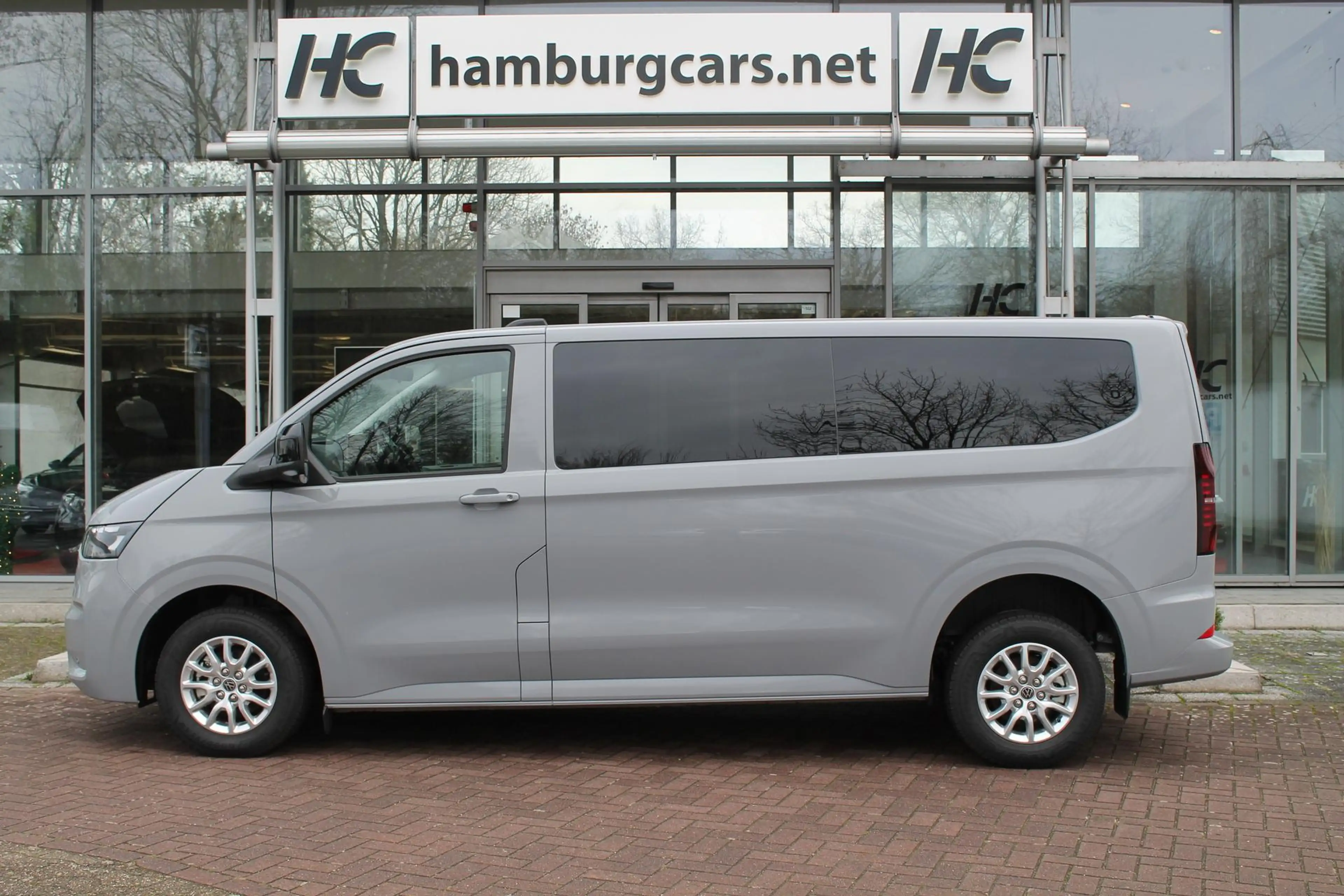 Volkswagen T7 Caravelle Life 2.0TDI DSG Lang Nav Standhzg AssistenzP Si... — photo 8