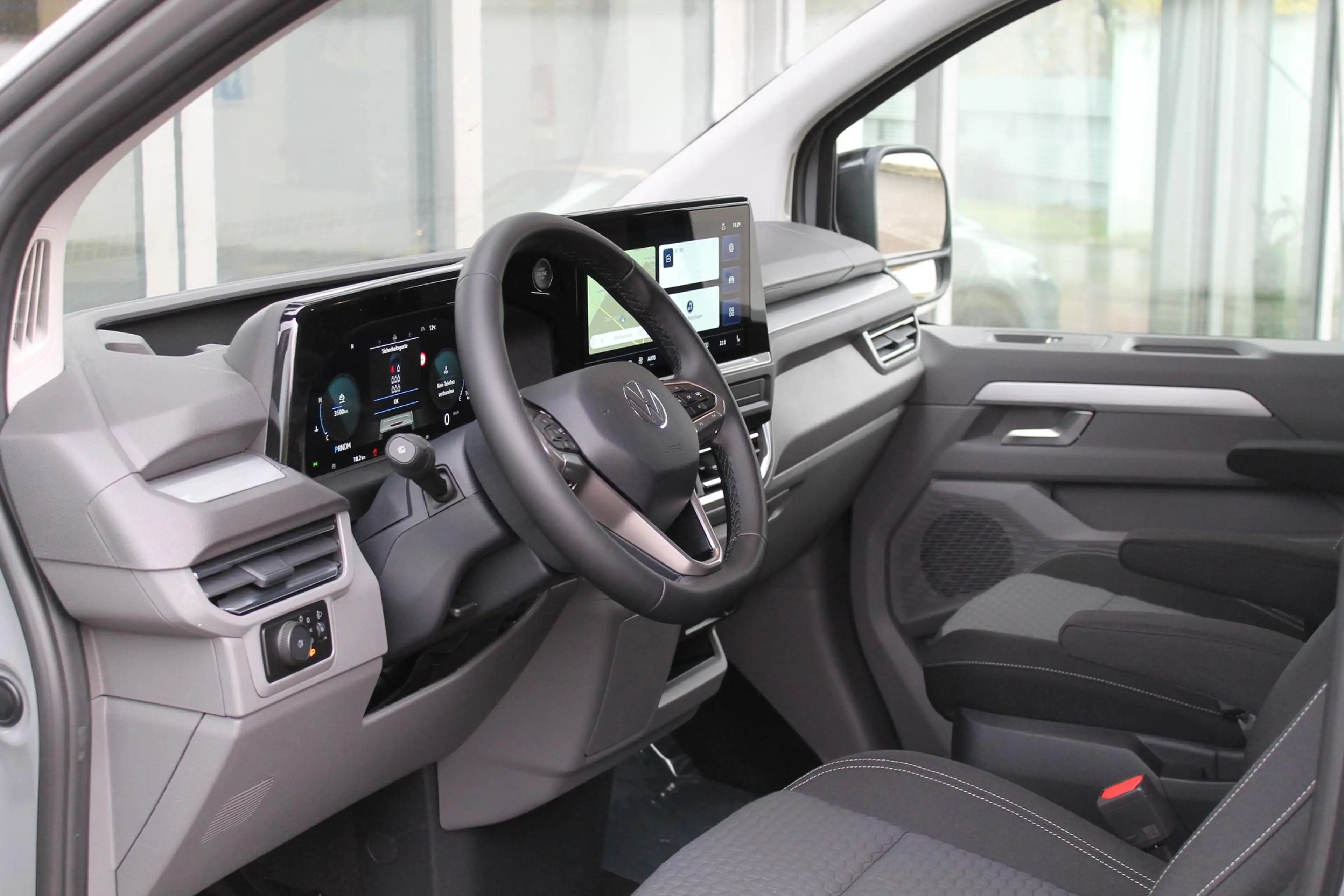 Volkswagen T7 Caravelle Life 2.0TDI DSG Lang Nav Standhzg AssistenzP Si... — photo 9