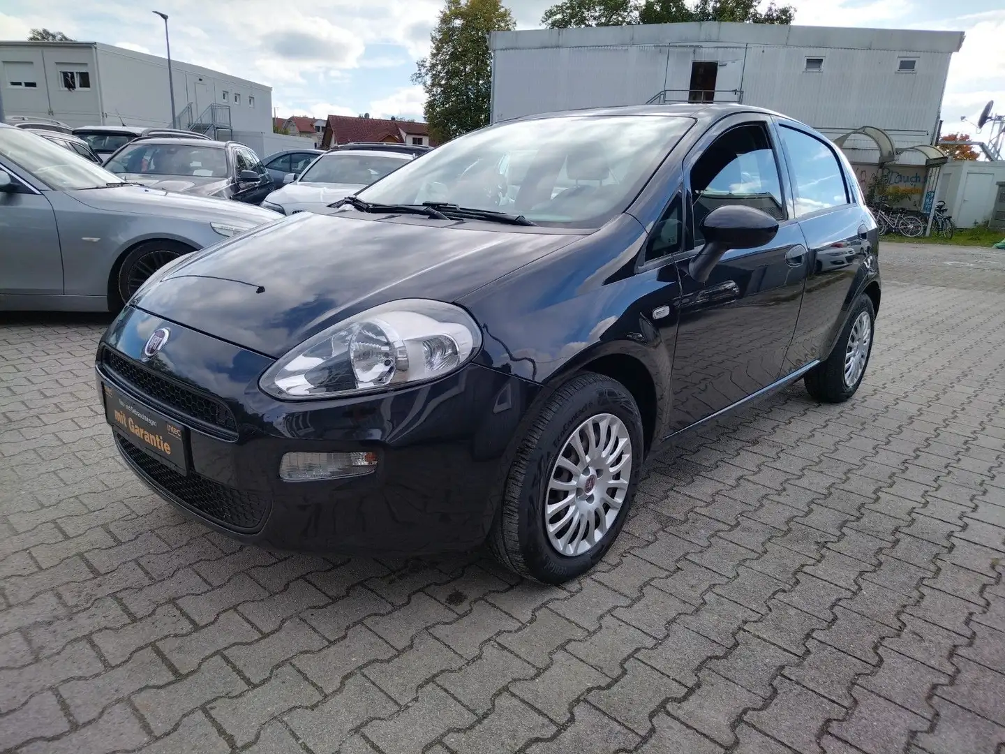 Fiat Punto Pop*EURO6*2.HAND* KLIMA*GARANTIE Schwarz - 1