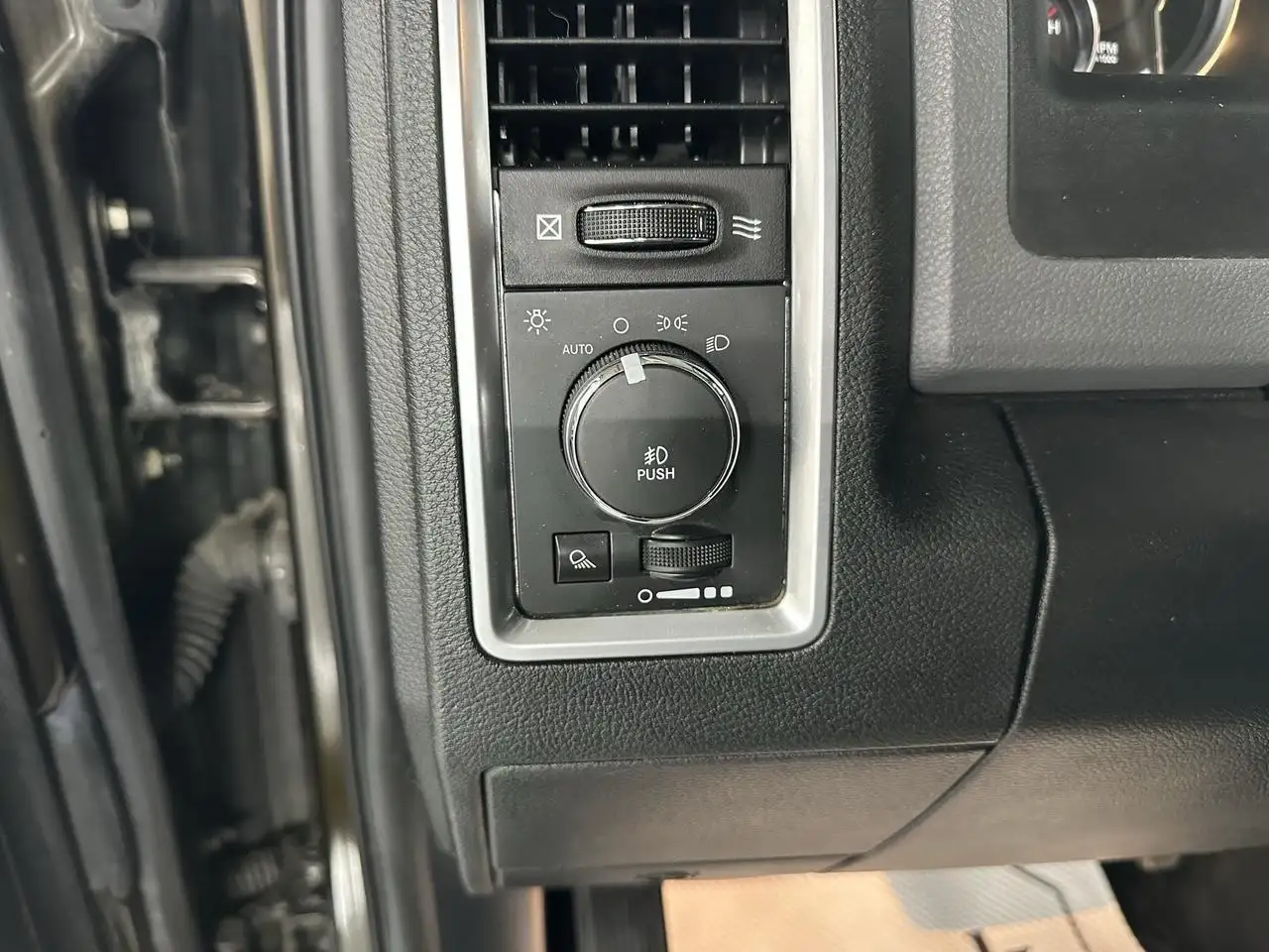 RAM 1500 photo RAM 1500