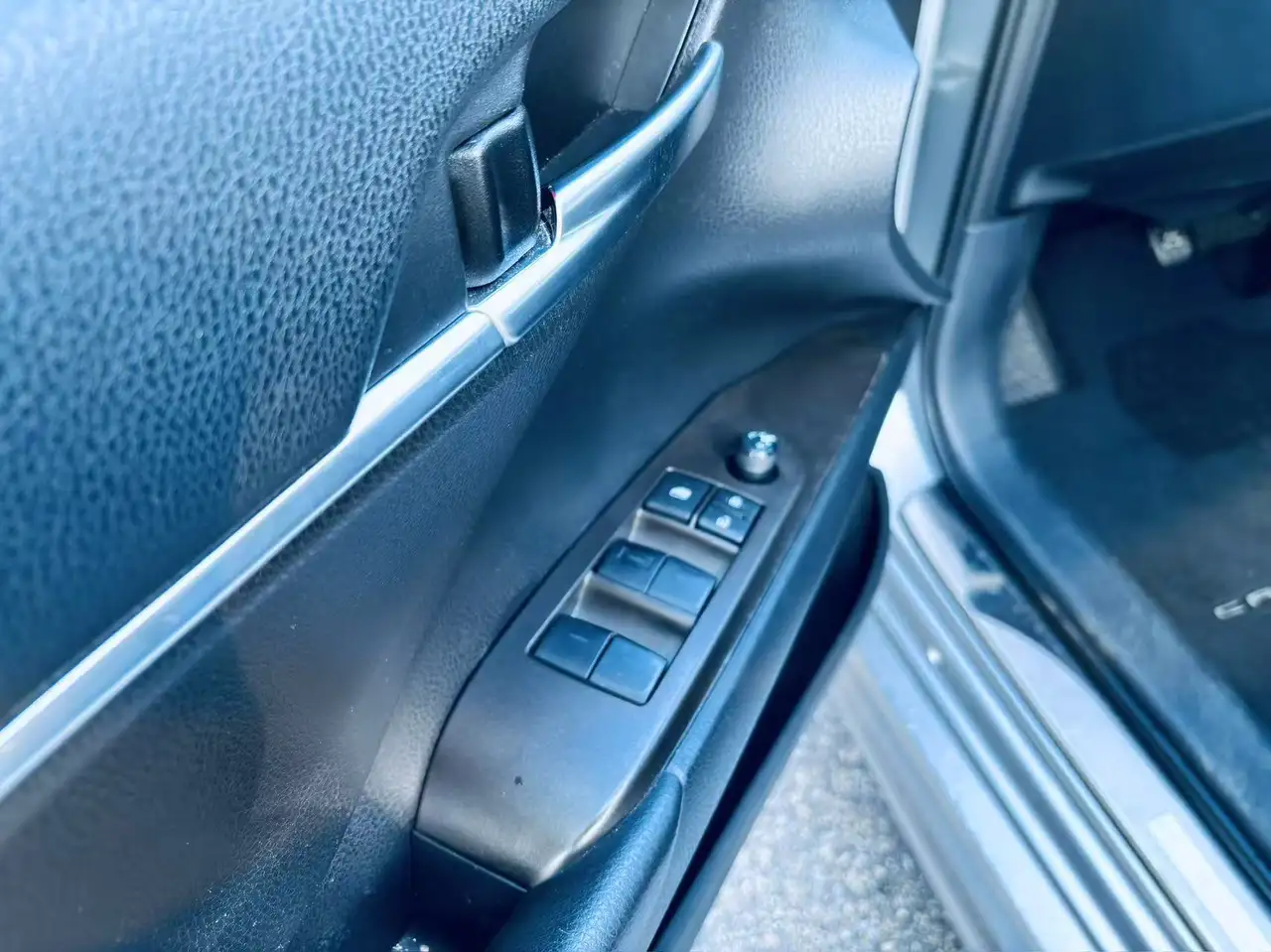 Toyota Camry снимка Toyota Camry