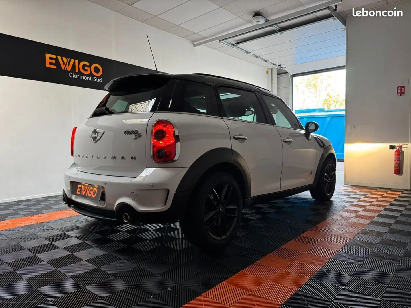 MINI Cooper Countryman 2.0 sd 145ch cooper all4 Wit - 2