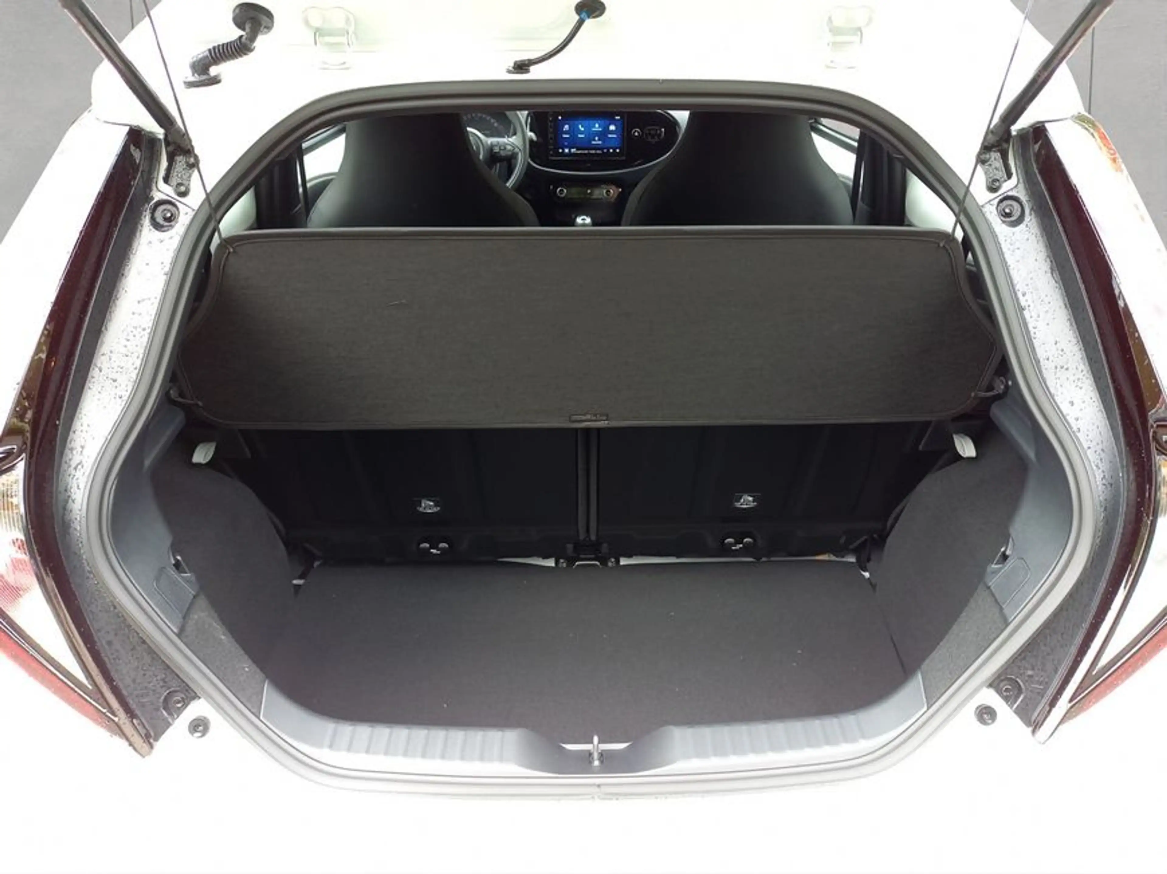 Toyota Aygo X X Business Edition Komfortpaket — photo 4