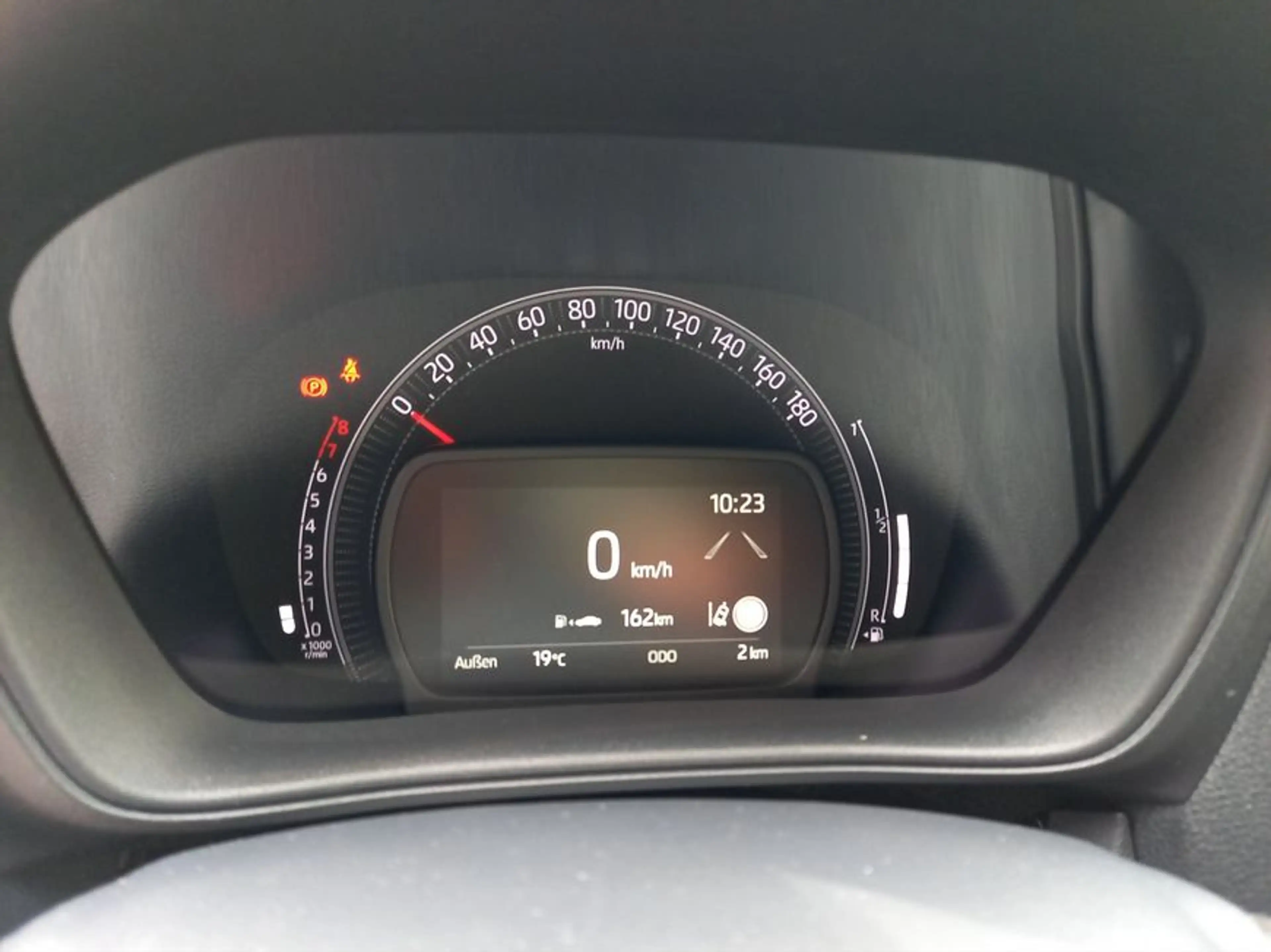 Toyota Aygo X X Business Edition Komfortpaket — photo 11