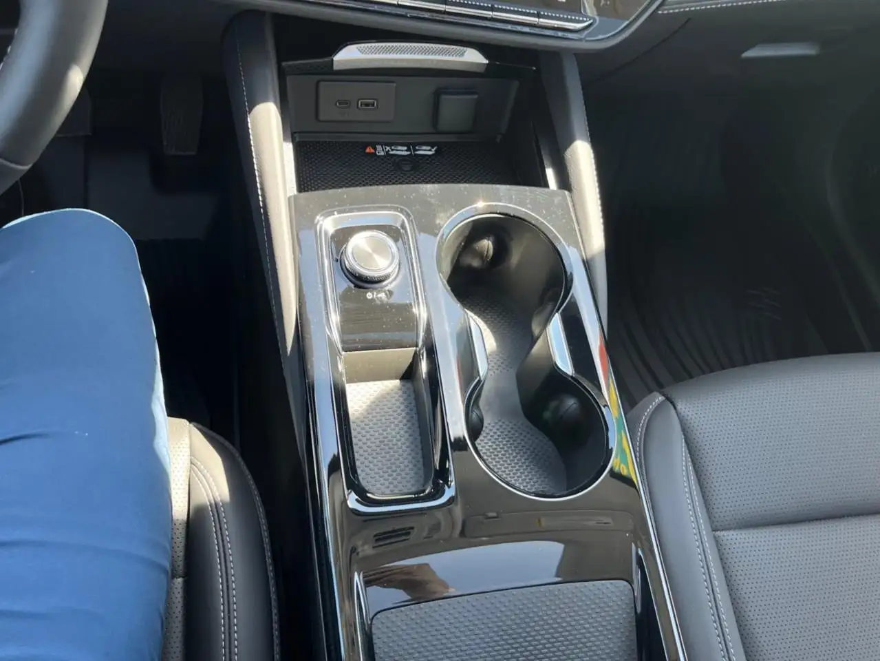 Buick Envision снимка Buick Envision