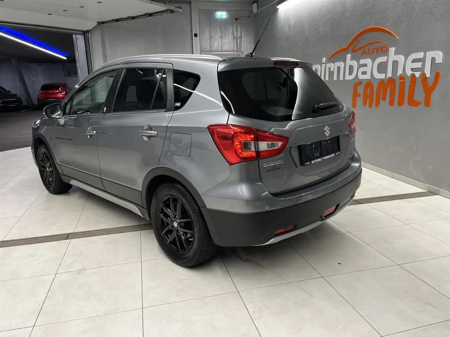 Suzuki SX4 S-Cross 1.4 DITC HYBRID ALLGRIP flash Grau - 2