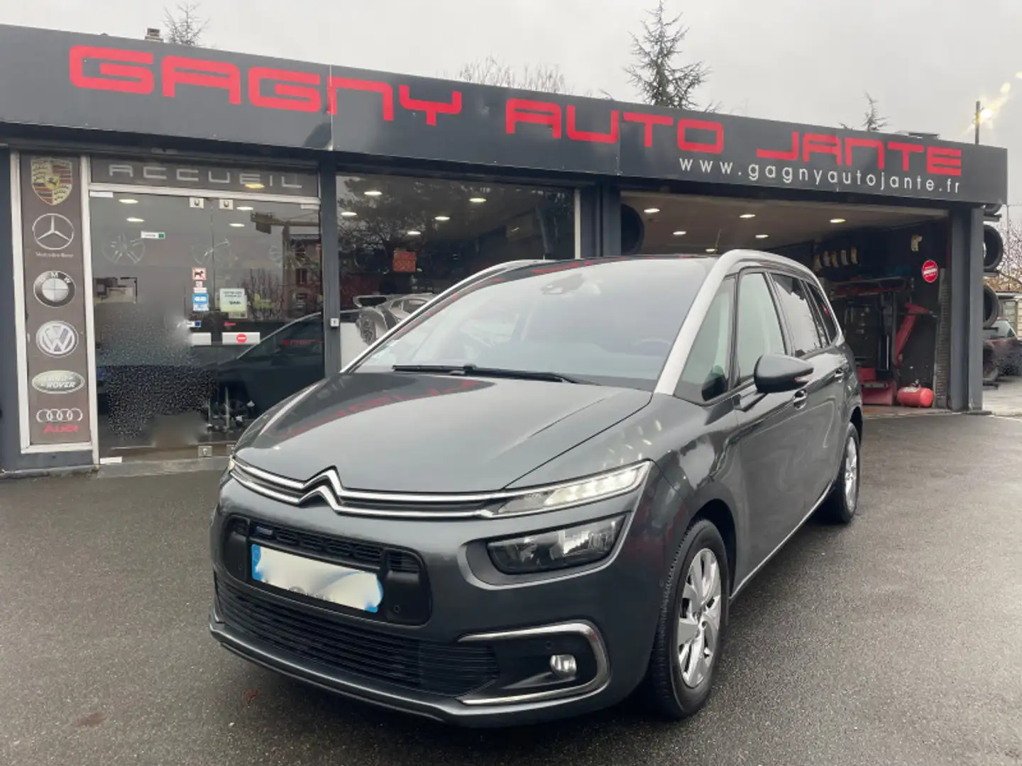 Citroen Grand C4 Picasso PURETECH 130CH FEEL S\u0026S Gris - 1