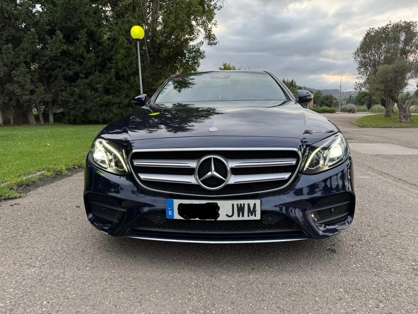 Mercedes-Benz E 220 d 9G-TRONIC Avantgarde - 1