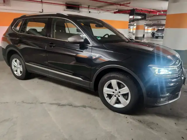 Volkswagen Tiguan Allspace Comfortline TÜV neu!