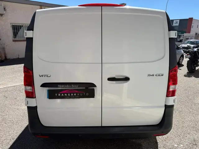 Mercedes-Benz Vito view 4