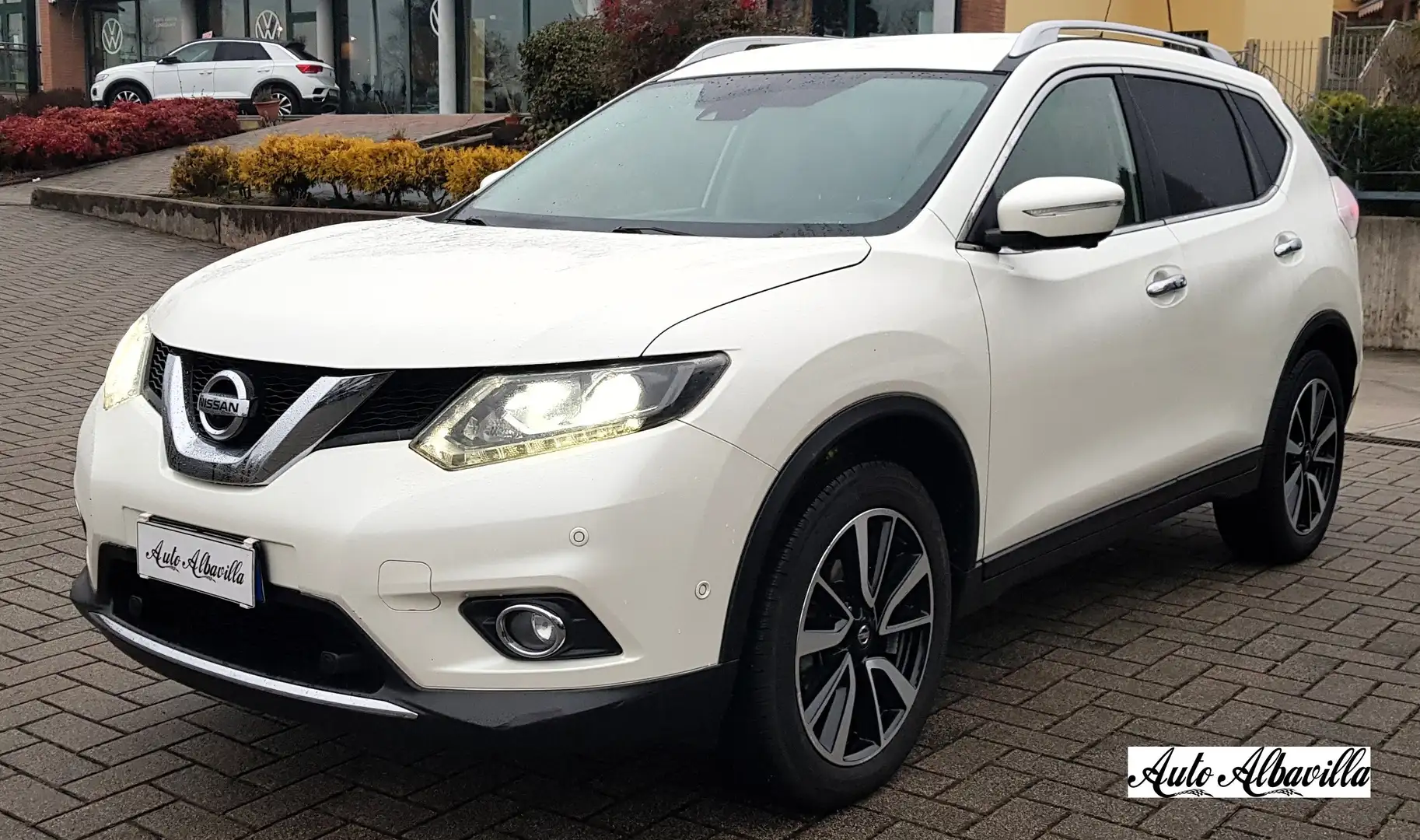 Nissan X-Trail X-Trail III 2014 1.6 dci 130CV Tekna 2wd E6 Bianco - 1