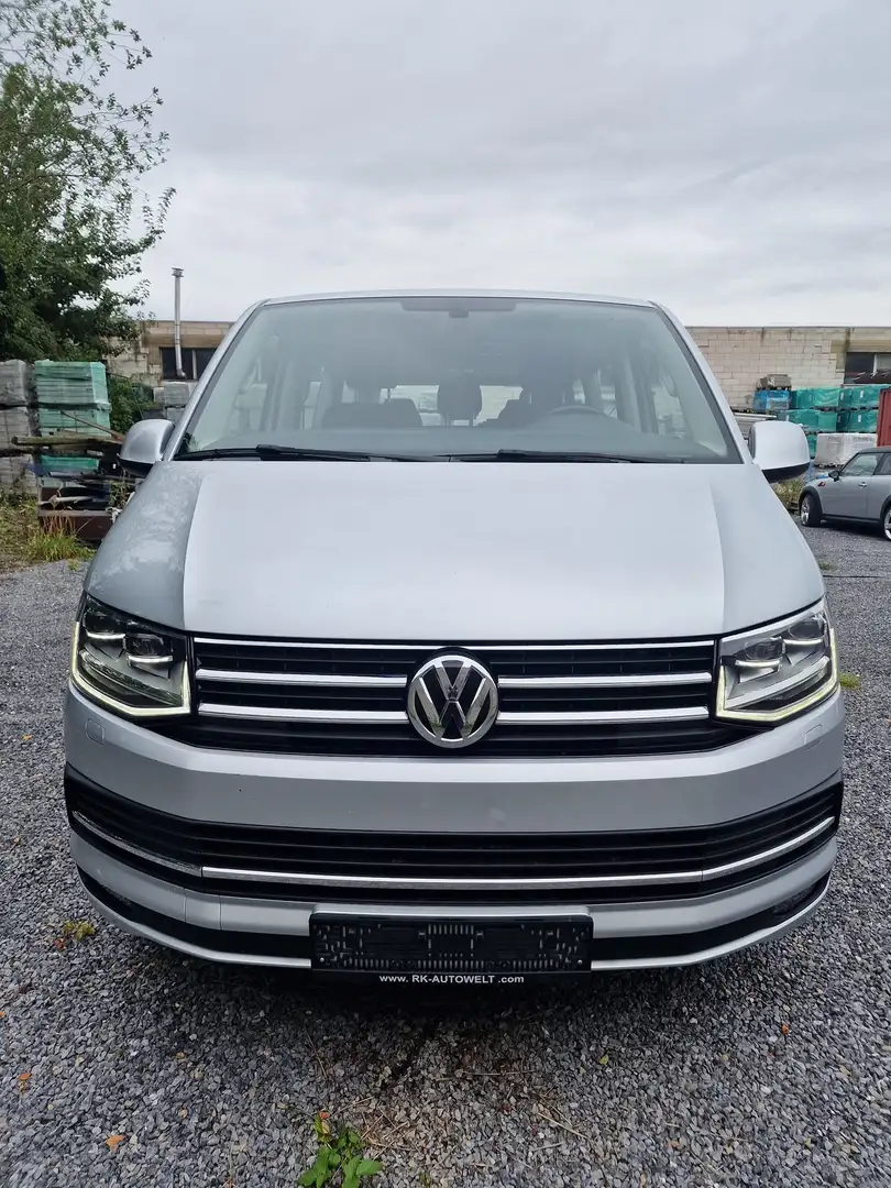 Volkswagen T6 Caravelle Kombi 2.0 TDi SCR LWB Comfortline BMT DSG // TVAC Grau - 2