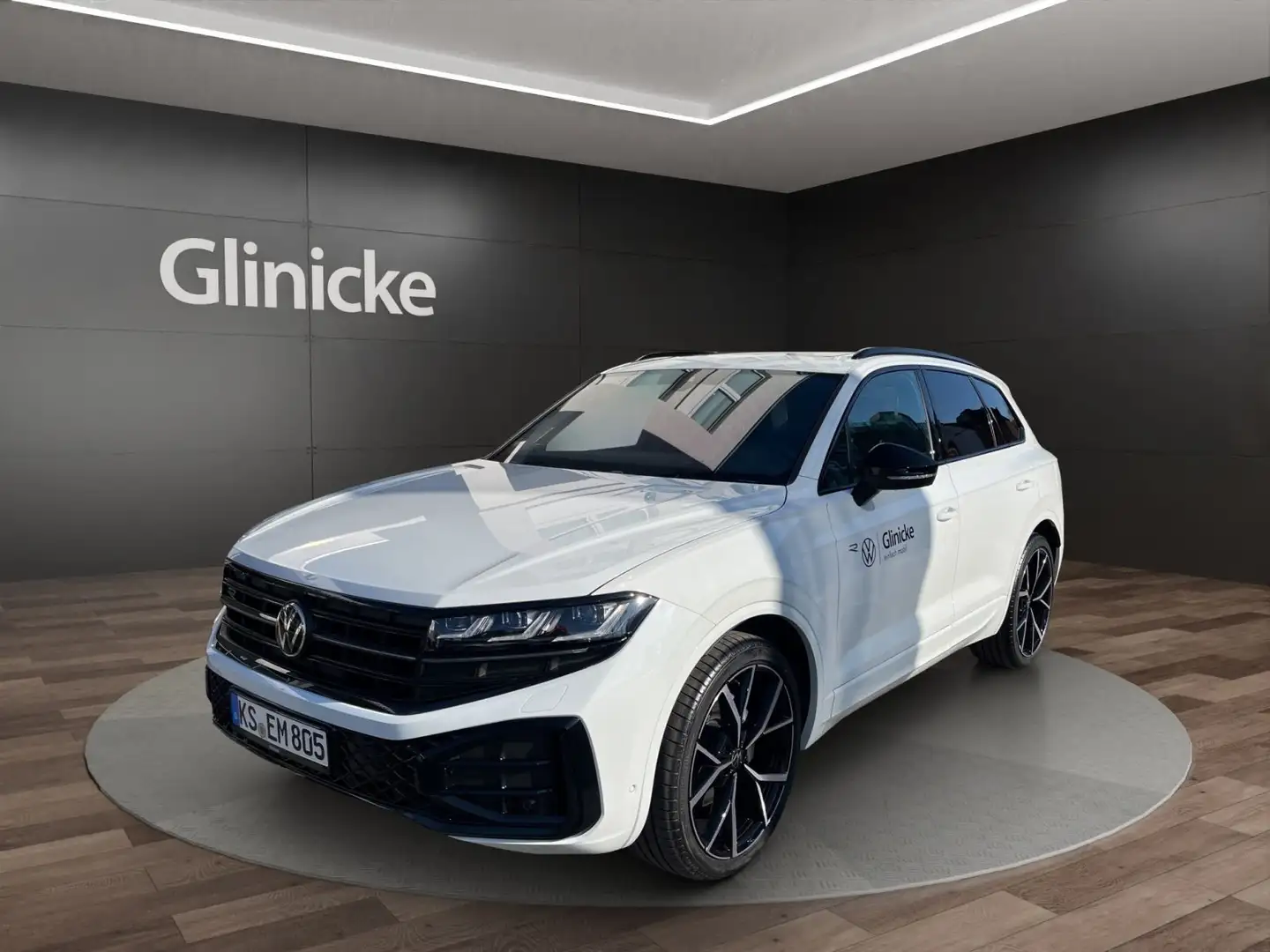 Volkswagen Touareg 3.0 V6 TDI R-Line 4Motion Weiß - 2