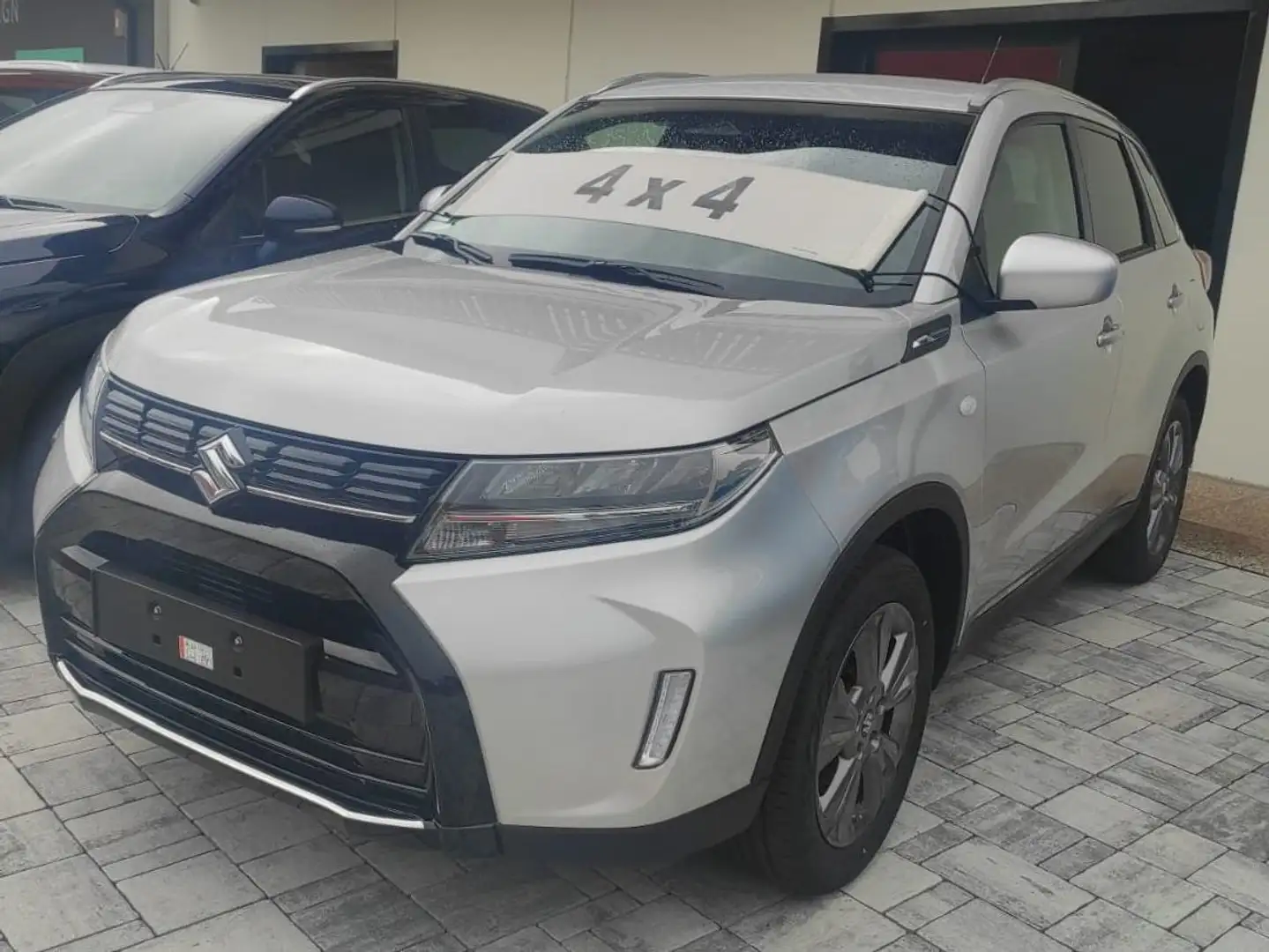 Suzuki Vitara 1.4 IBRIDA 4X4 ALLGRIP ARGENTO *PROMOZIONE!!* Oro - 1