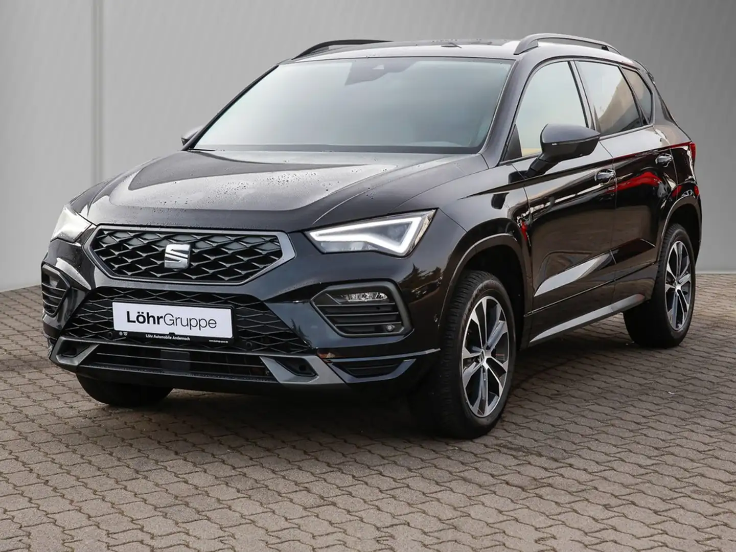 SEAT Ateca 2.0 TDI DSG FR Schwarz - 2