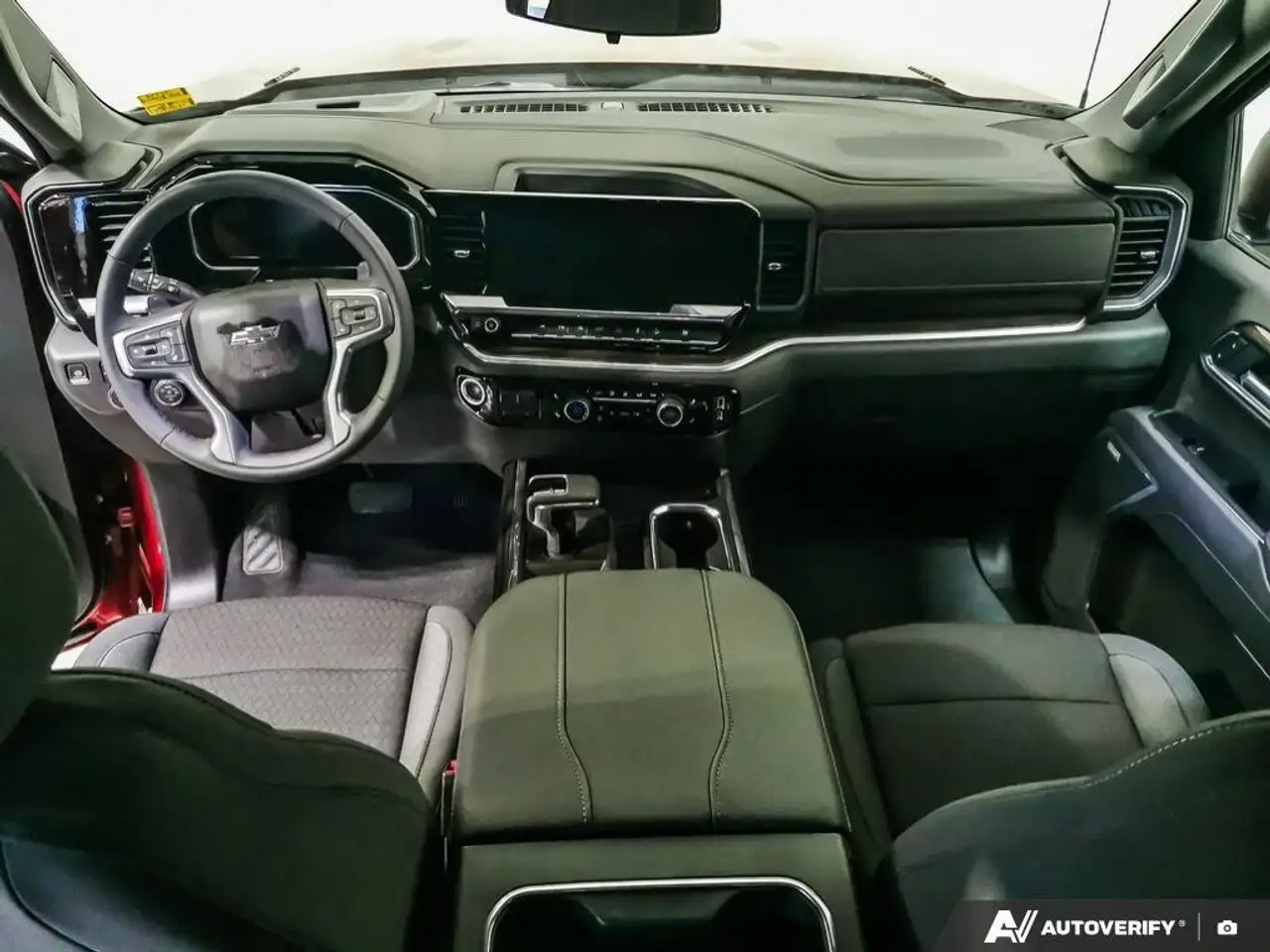 Chevrolet Silverado 1500 снимка Chevrolet Silverado 1500