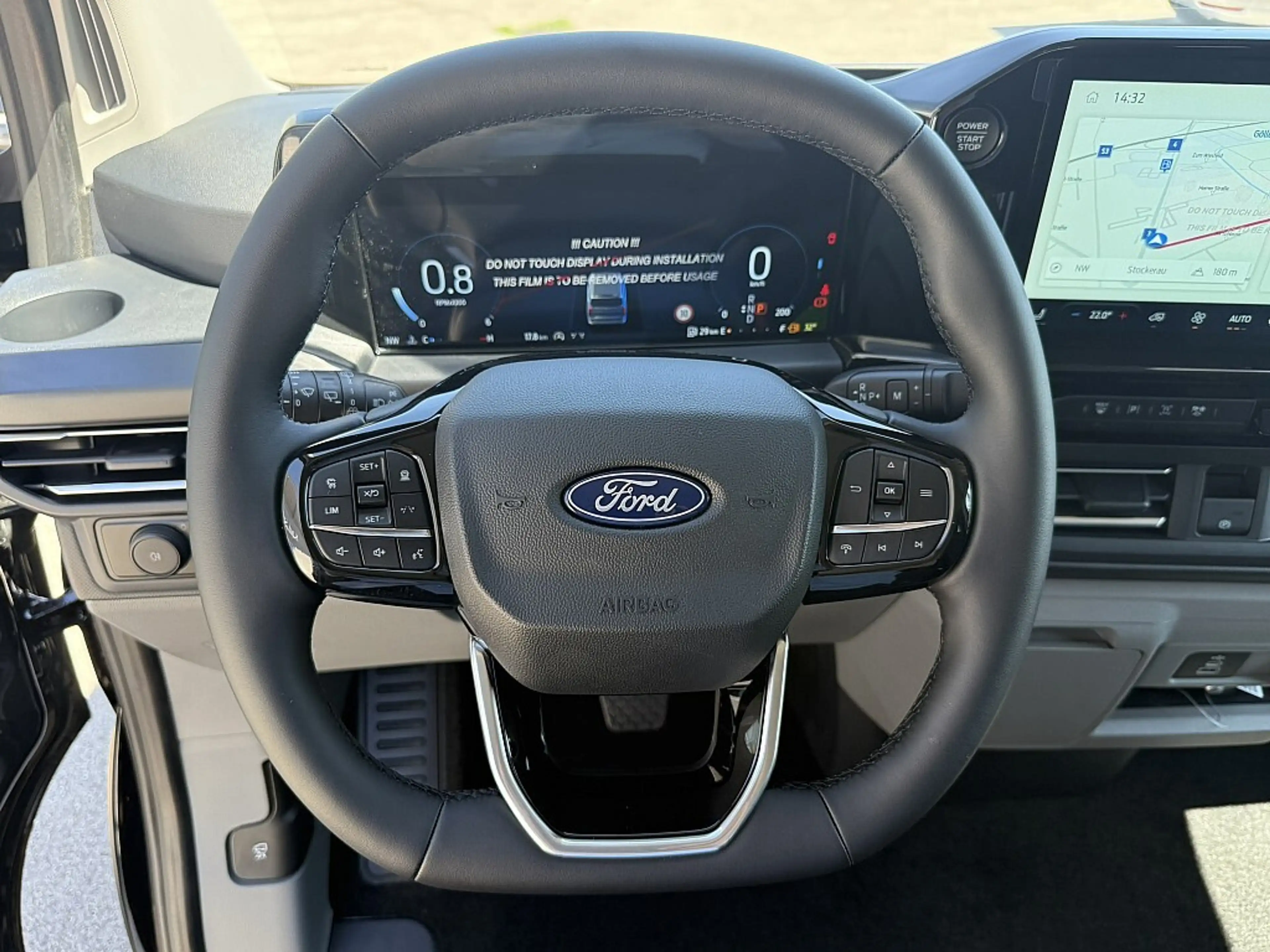 Ford Tourneo Custom Bus 2,0 EcoBlue 320 L1H1 FWD Titanium Aut. — photo 9
