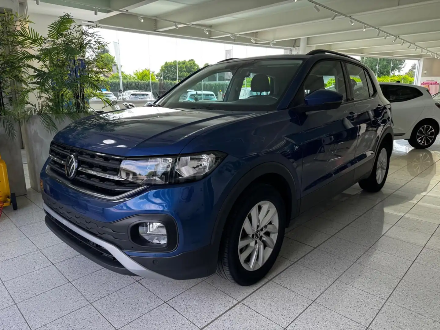 Volkswagen T-Cross 1.0 TSI 95 CV Style Blauw - 1