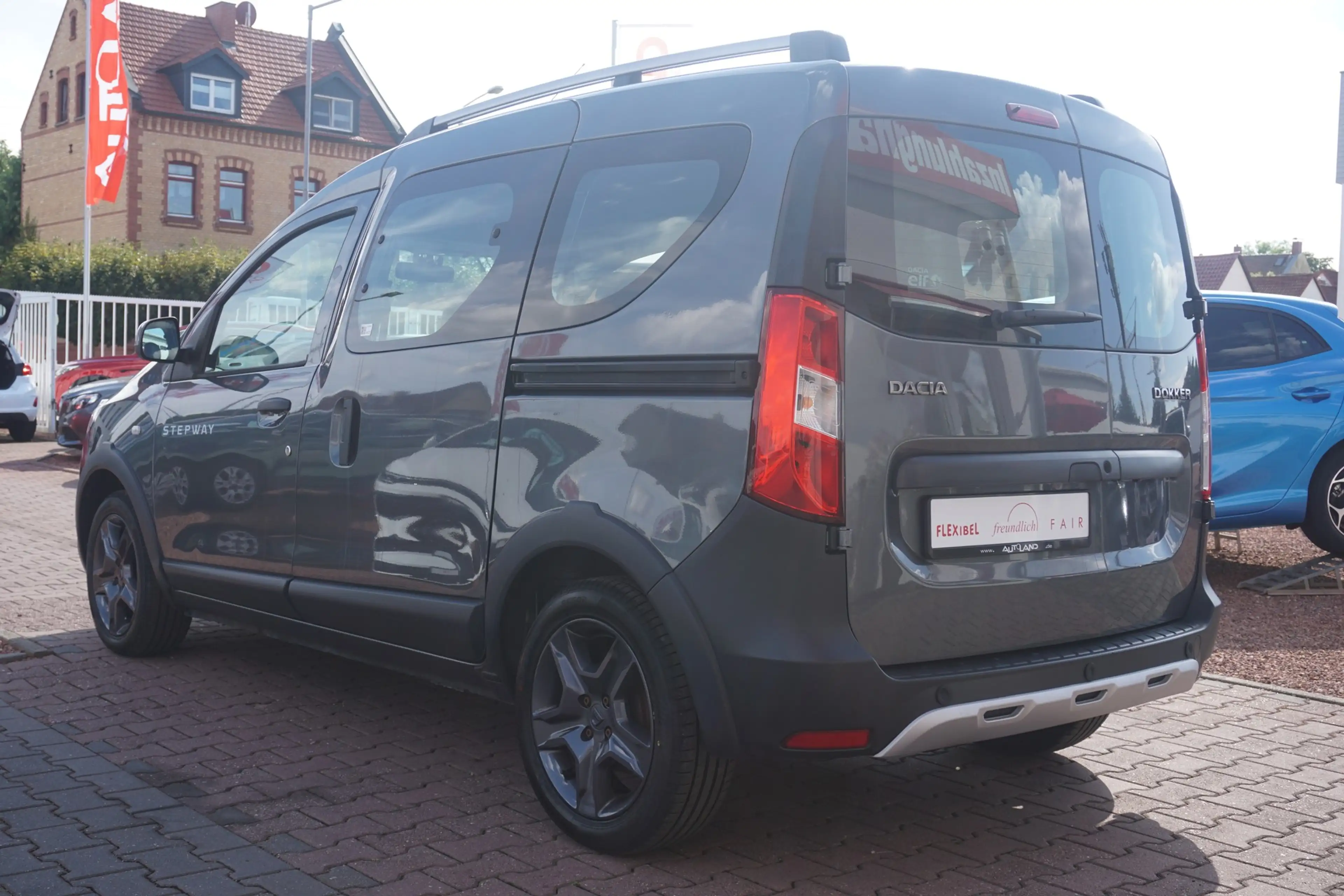 Dacia Dokker Stepway 1.2 Celebration Navi Sitzheizung — photo 3