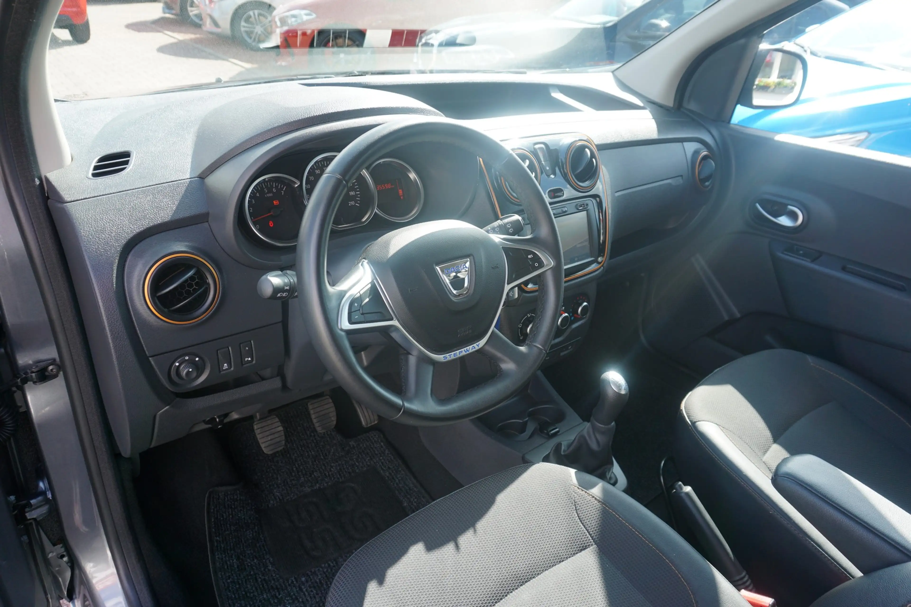 Dacia Dokker Stepway 1.2 Celebration Navi Sitzheizung — photo 10