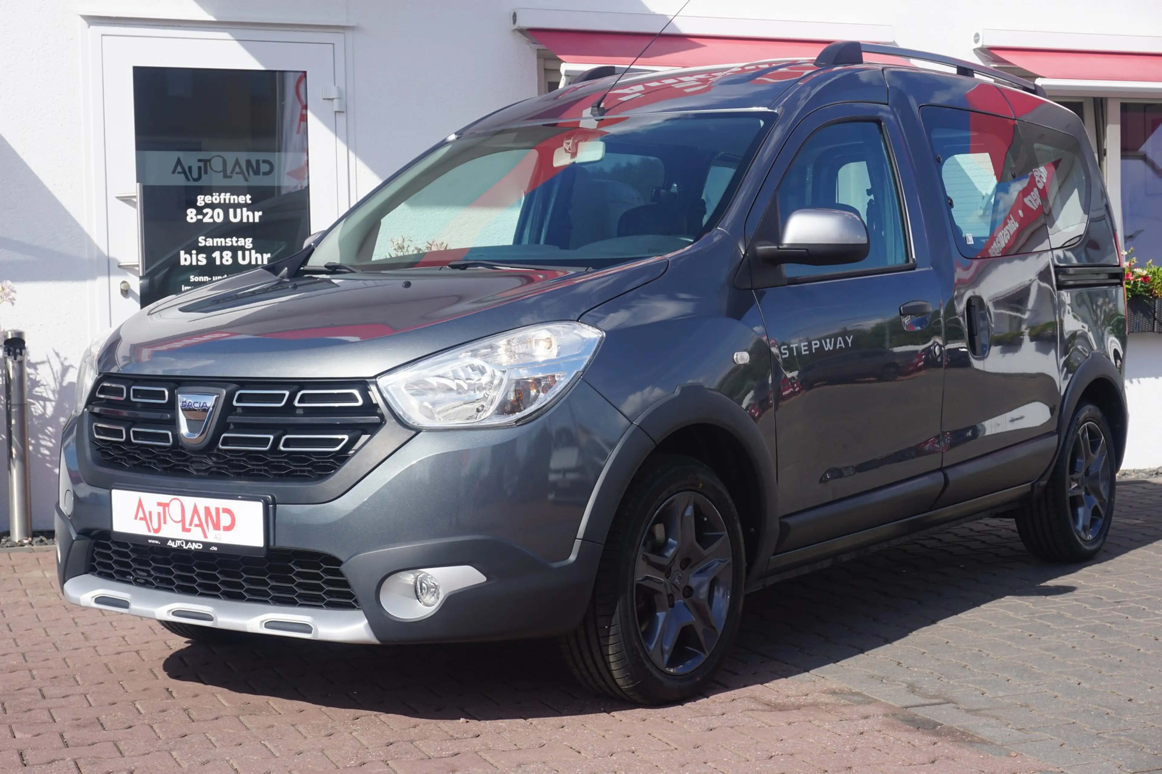 Dacia Dokker Stepway 1.2 Celebration Navi Sitzheizung — photo 2