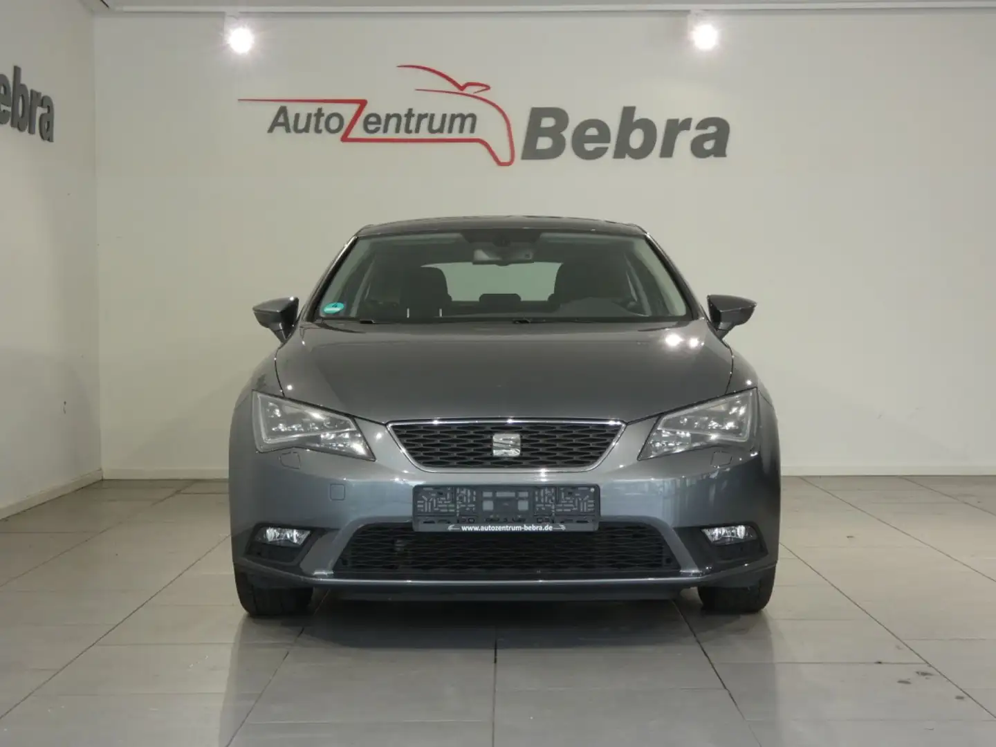 SEAT Leon 1.2 TSI SC Style LED/SHZ/PDC/Tempomat/EU5 Grau - 2