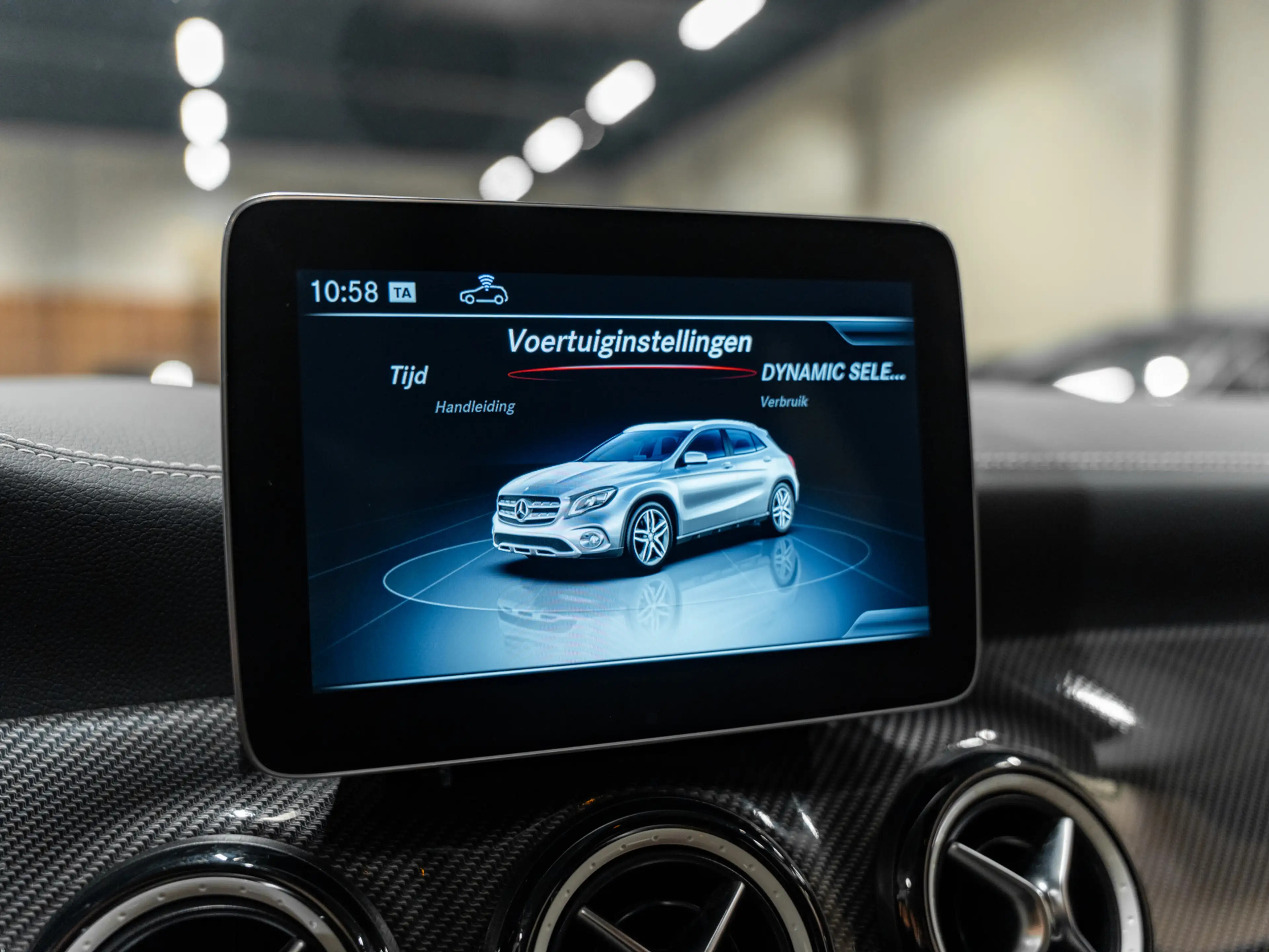 Mercedes-Benz GLA 200 AMG AUT, Facelift, Voll Led, Navi, Leder, Camera, — photo 38