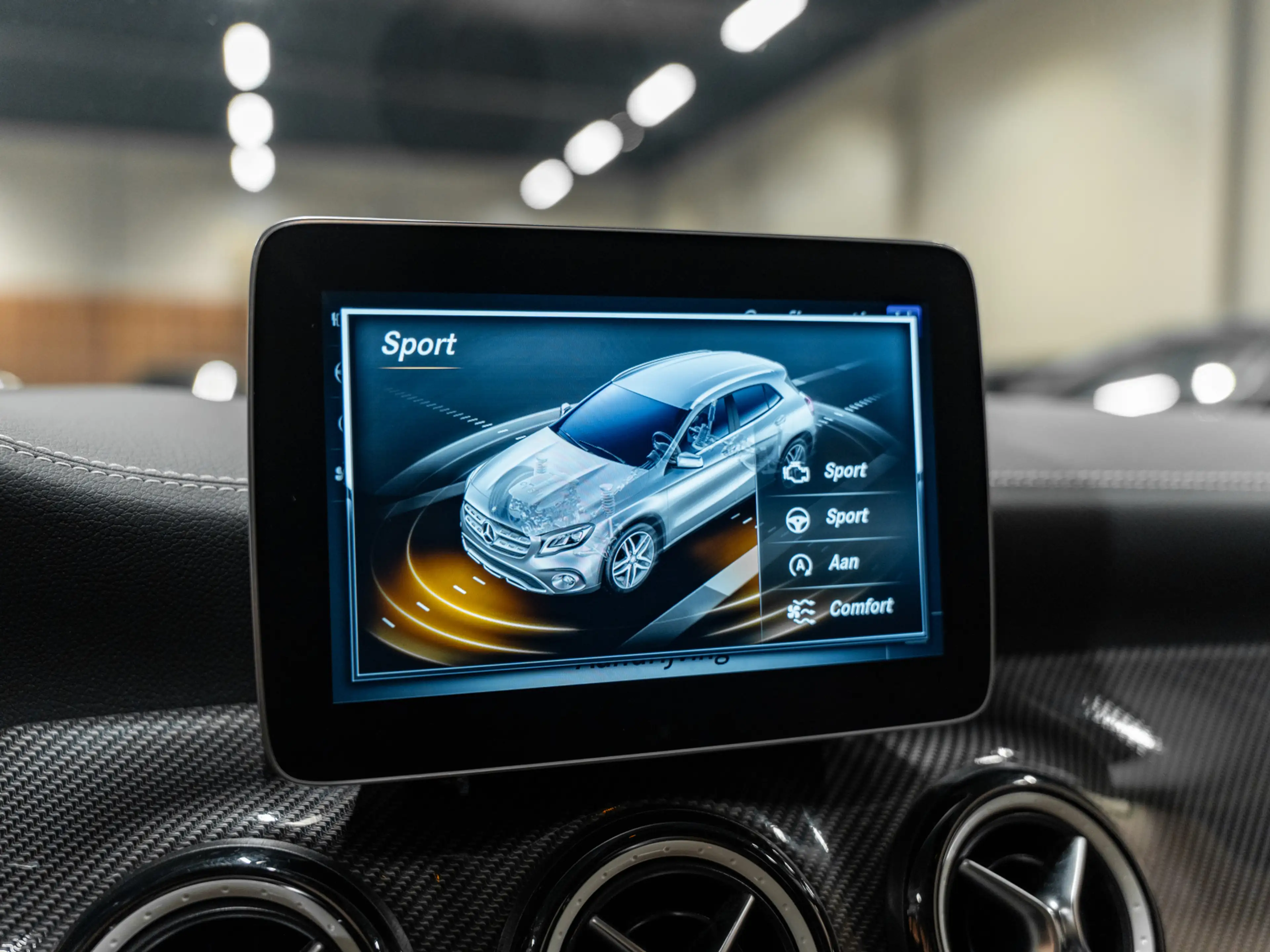 Mercedes-Benz GLA 200 AMG AUT, Facelift, Voll Led, Navi, Leder, Camera, — photo 39