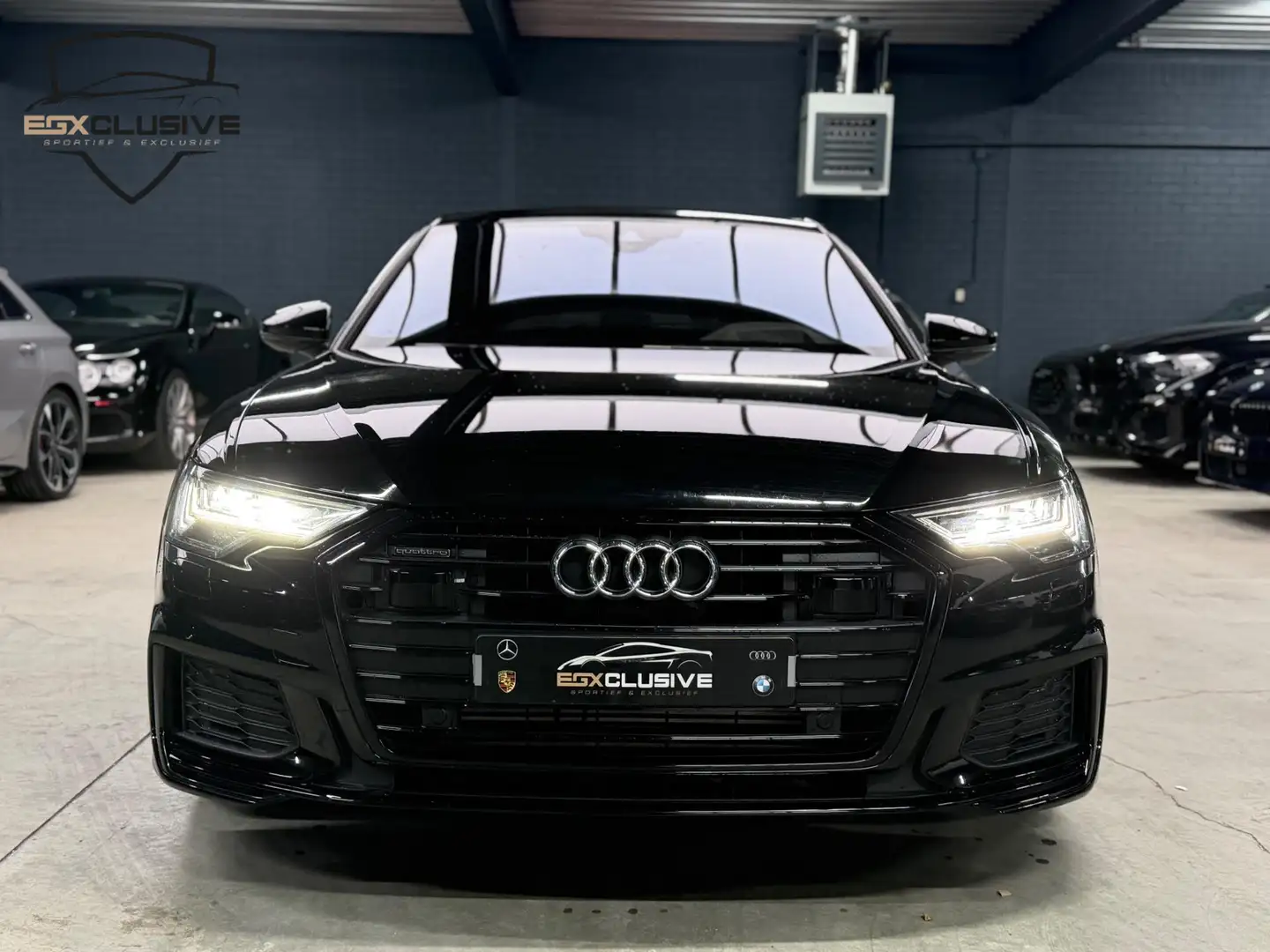 Audi A6 Limousine 55 TFSI e Quattro Competition | Camera | Zwart - 2