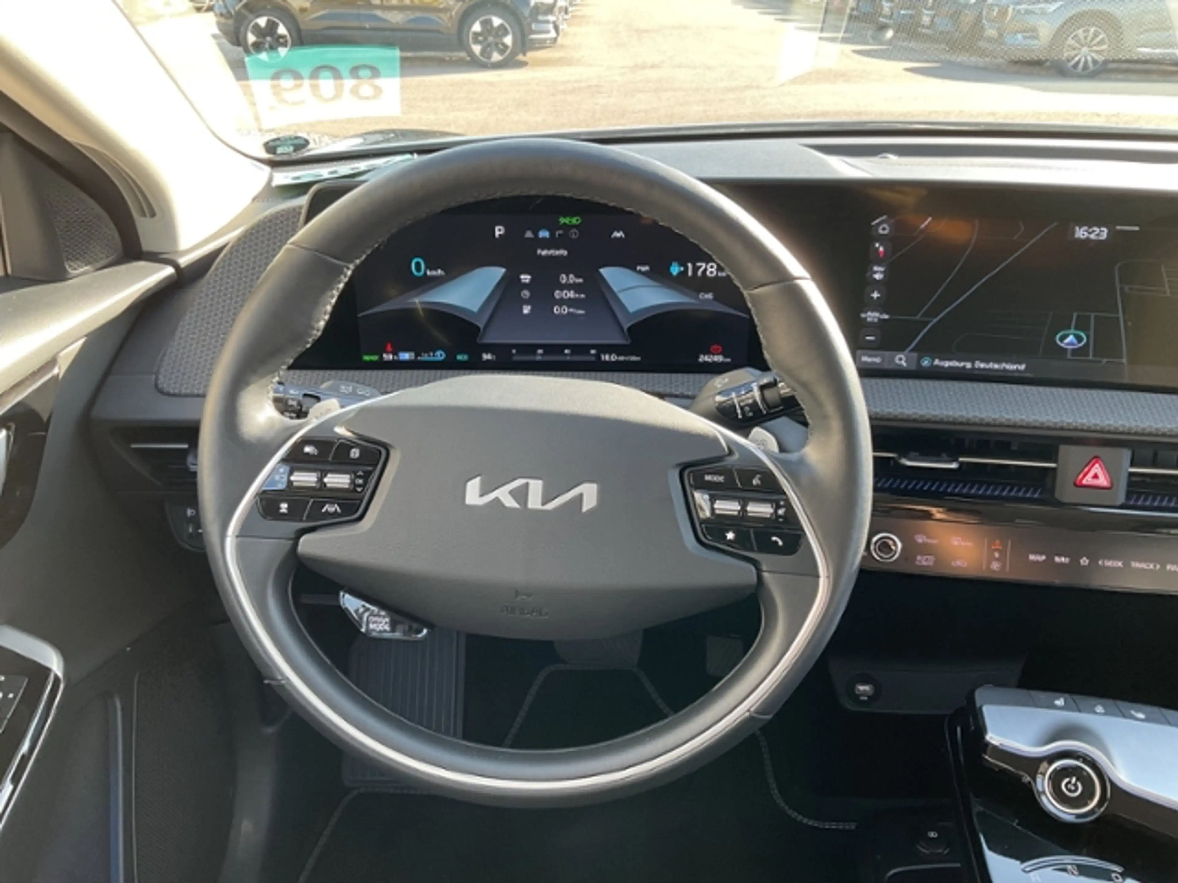 Kia EV6 AIR 2WD ACC BLIS Kamera Navi LED 19" — photo 14