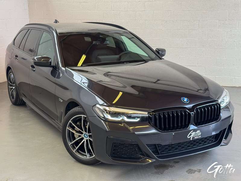 Photo du véhicule BMW 530