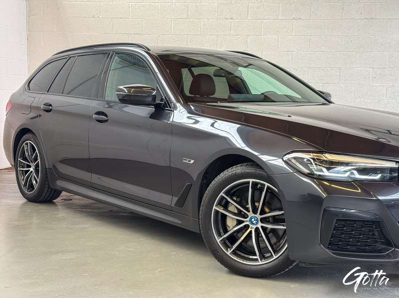 Photo du véhicule BMW 530