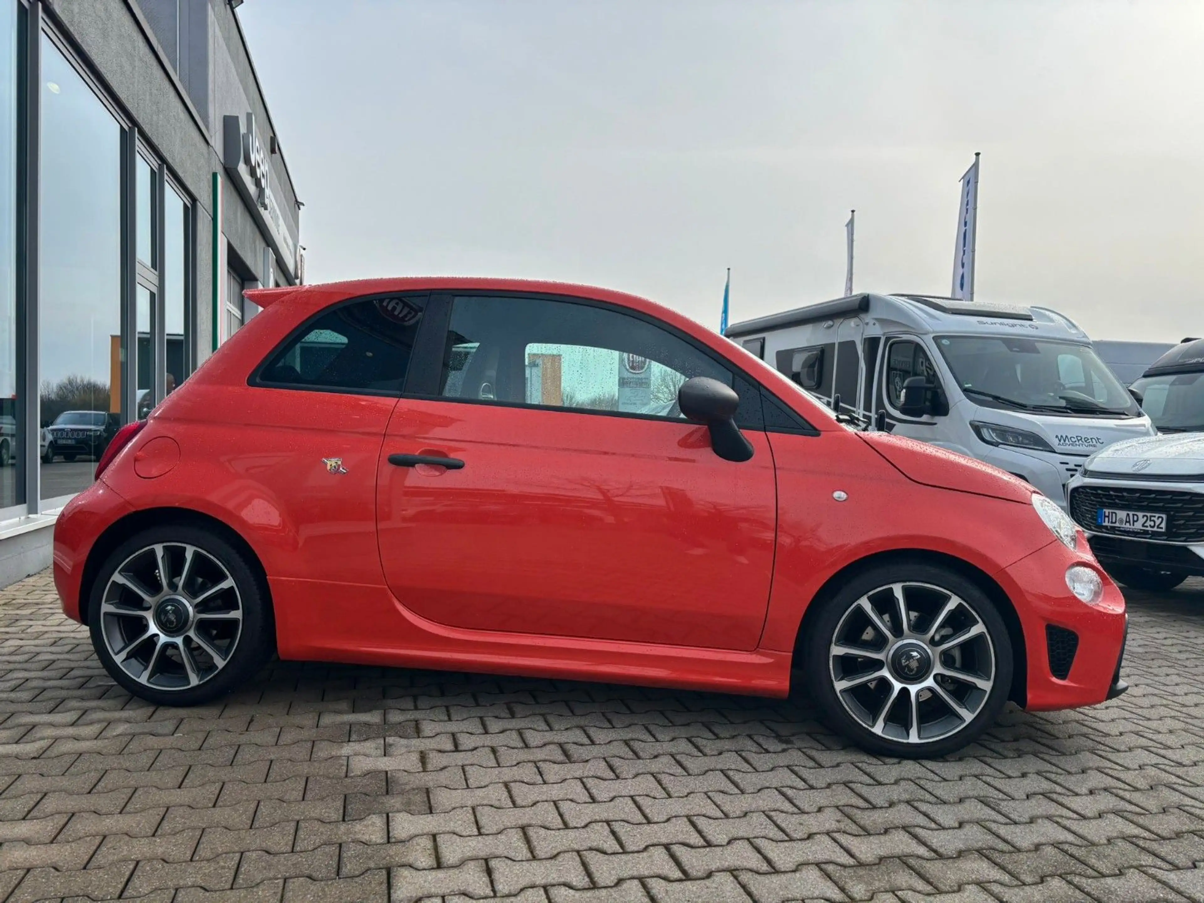 Abarth 595 MY23 1.4 T-Jet 165PS MT — photo 3