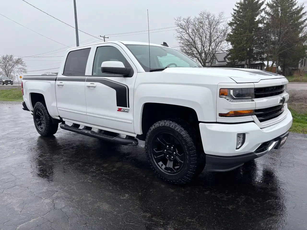 Chevrolet Silverado 1500 снимка Chevrolet Silverado 1500