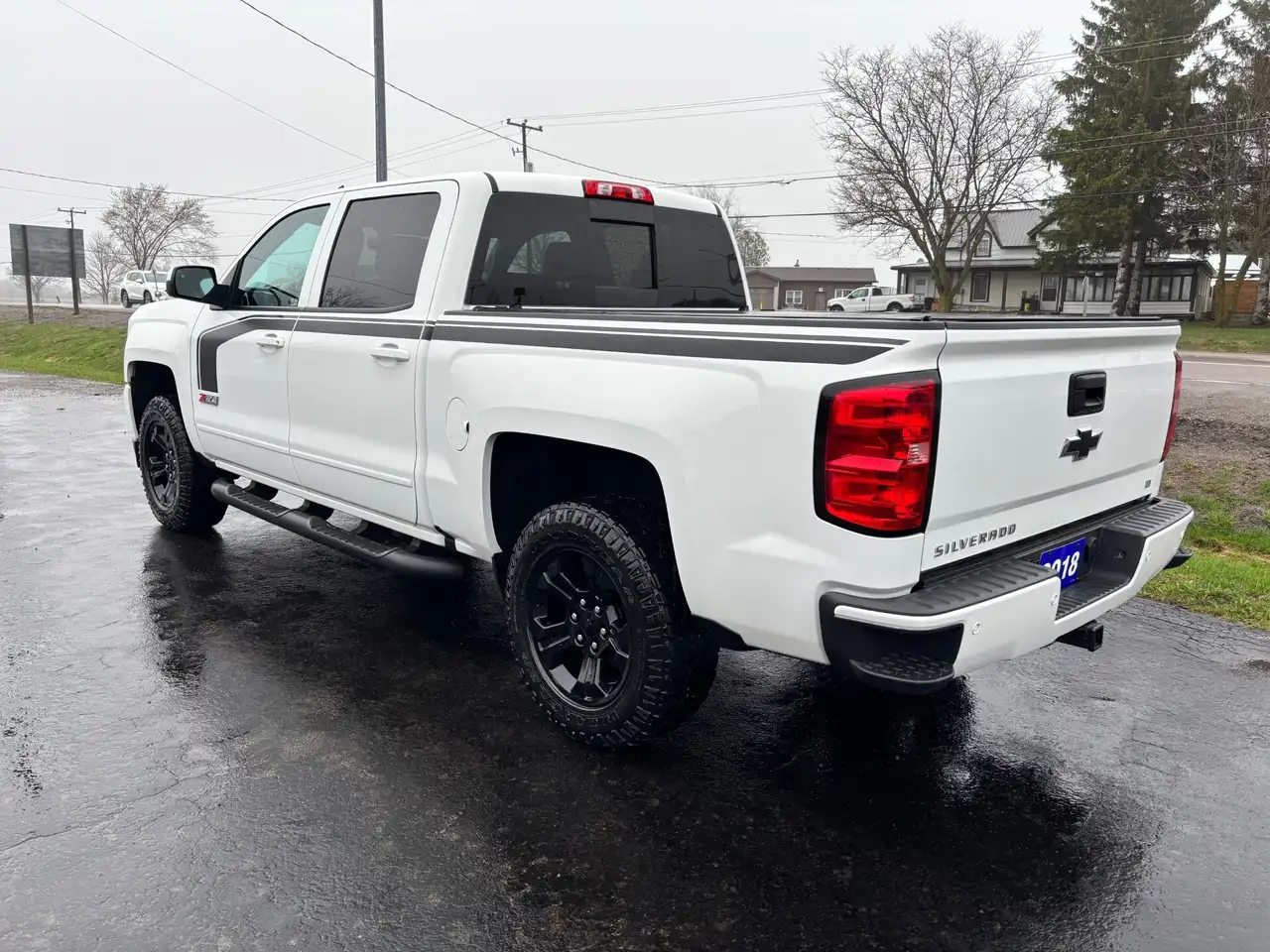 Chevrolet Silverado 1500 снимка Chevrolet Silverado 1500