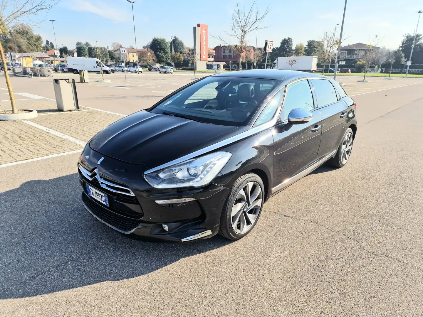 DS Automobiles DS 5 DS 5 BlueHDi 180 S&S EAT6 Sport*Panorama*Euro 6 Fekete - 1