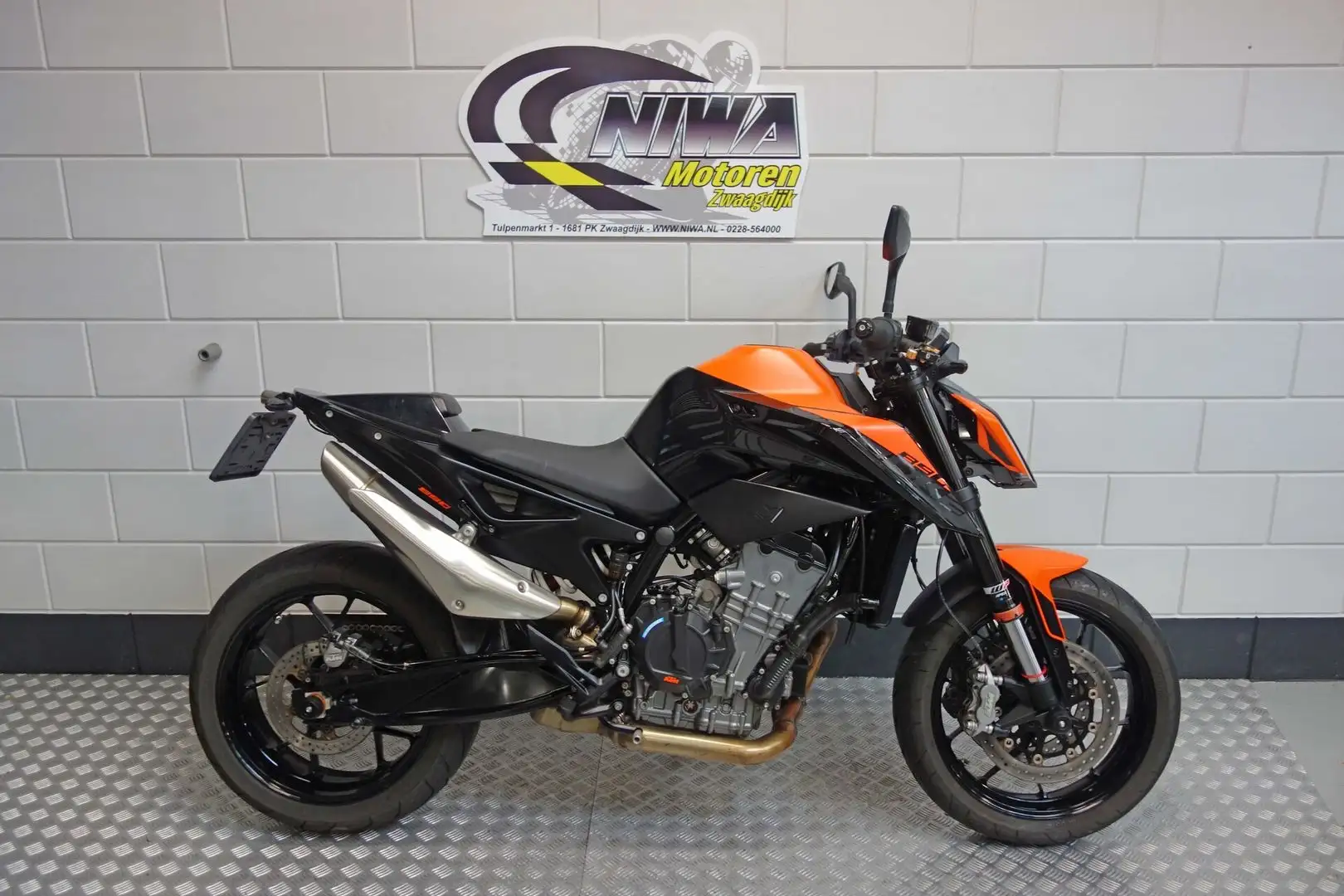 KTM 890 Duke Portocaliu - 1