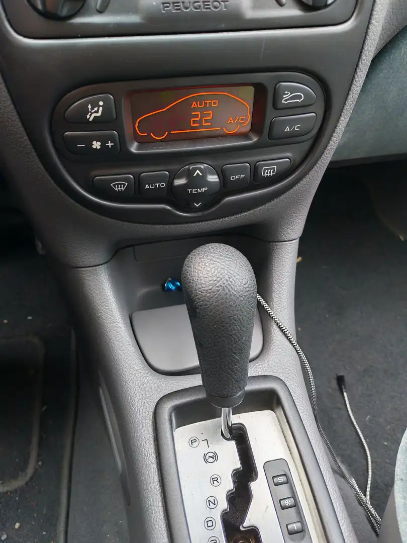 Peugeot 206 206 1.4i XT Pack A - 2