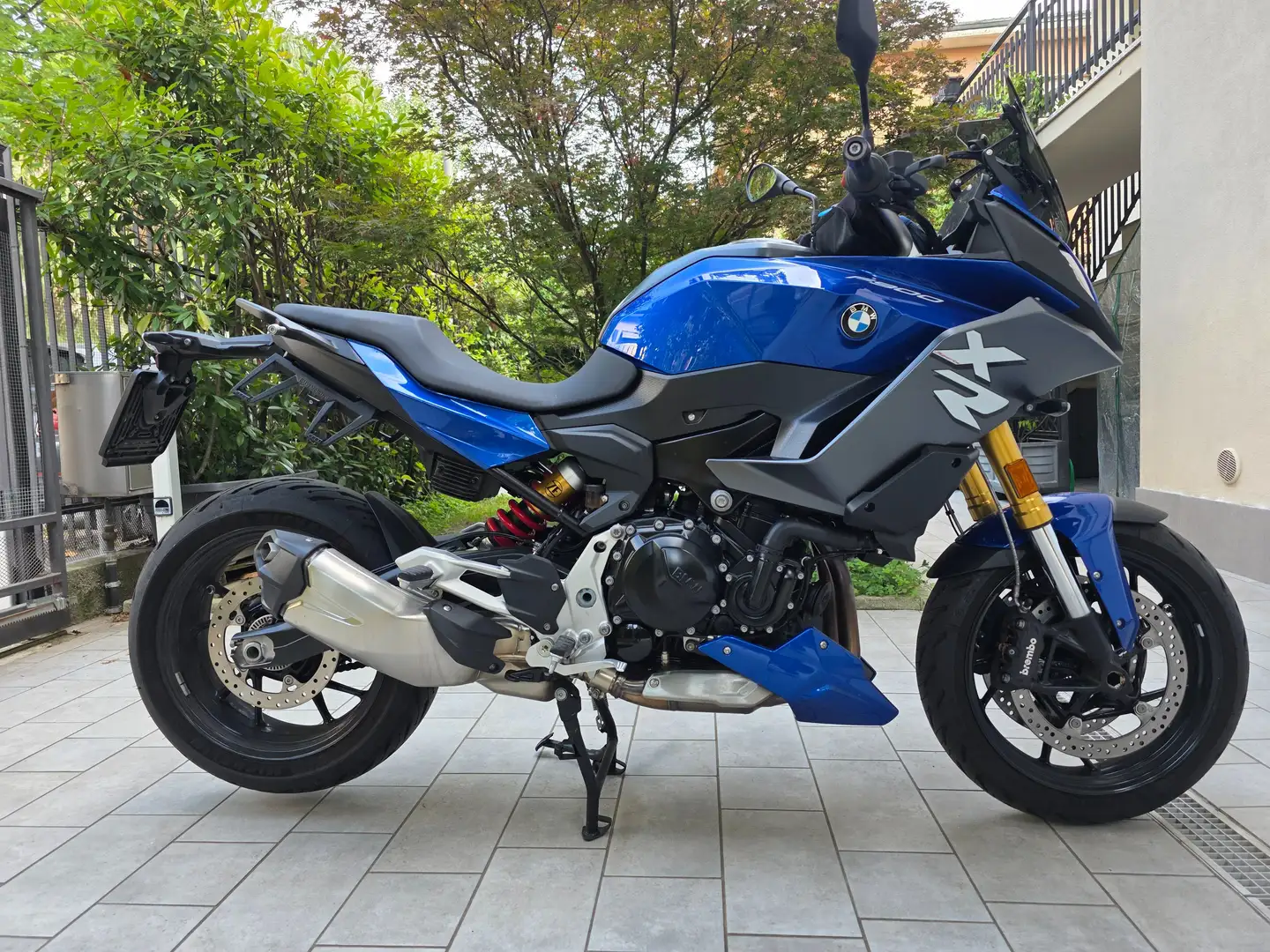 BMW F 900 XR Blu/Azzurro - 2