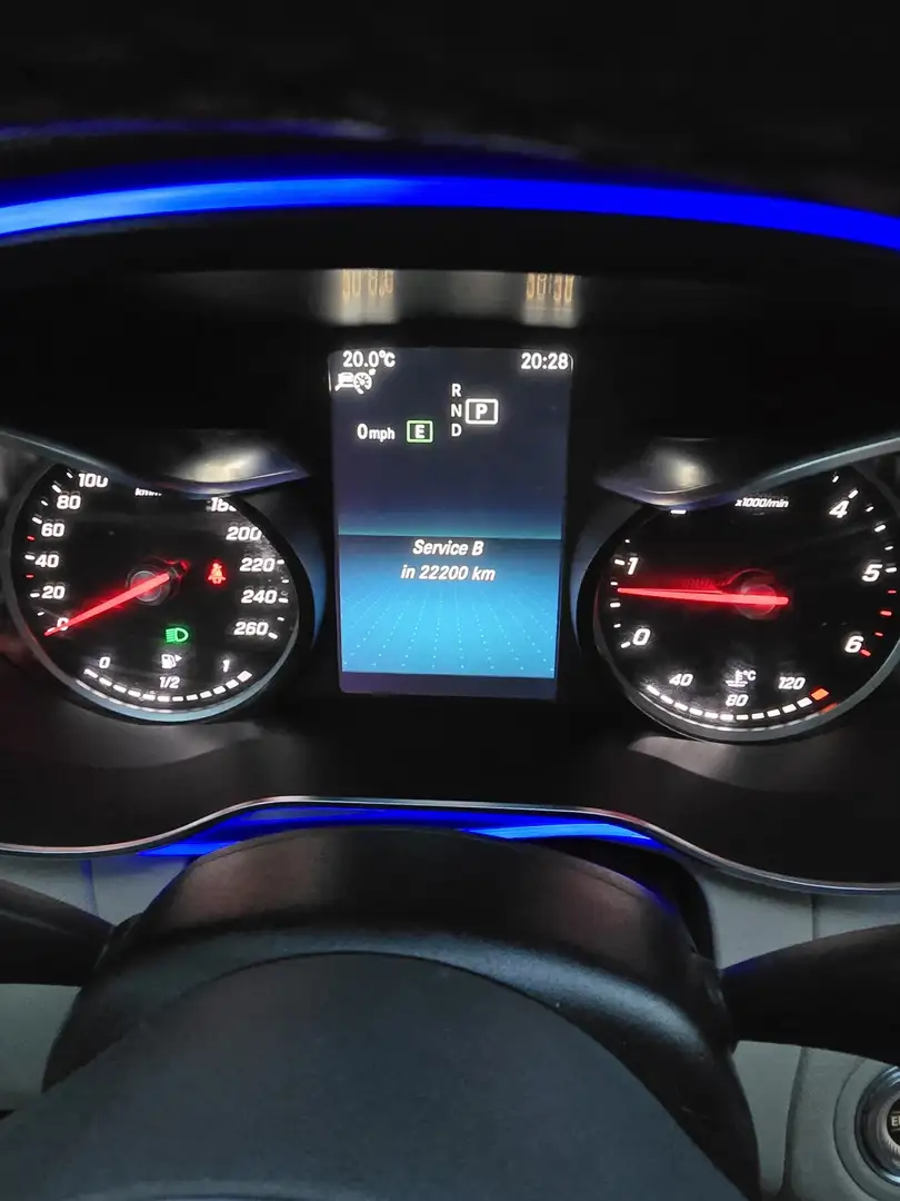 Mercedes-Benz C 220 d 4Matic T 9G-TRONIC Grau - 2