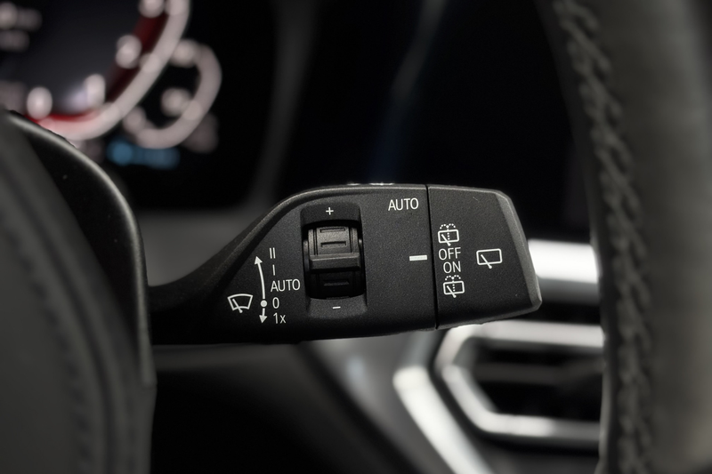 BMW 330 3-serie Touring 330e M Sport | Head-up | Sportlede — photo 15