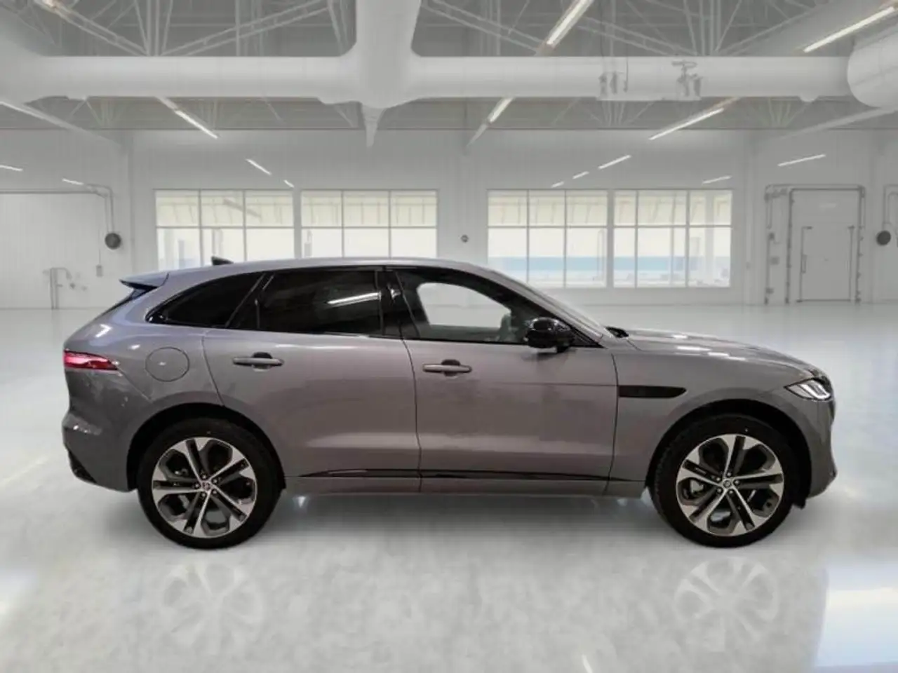 Jaguar F-Pace 2.0D D204 MHEV R-DYNAMIC HSE 90TH ANNIVERSARY EDITION AUTO 4WD SUV, миниатюра 3